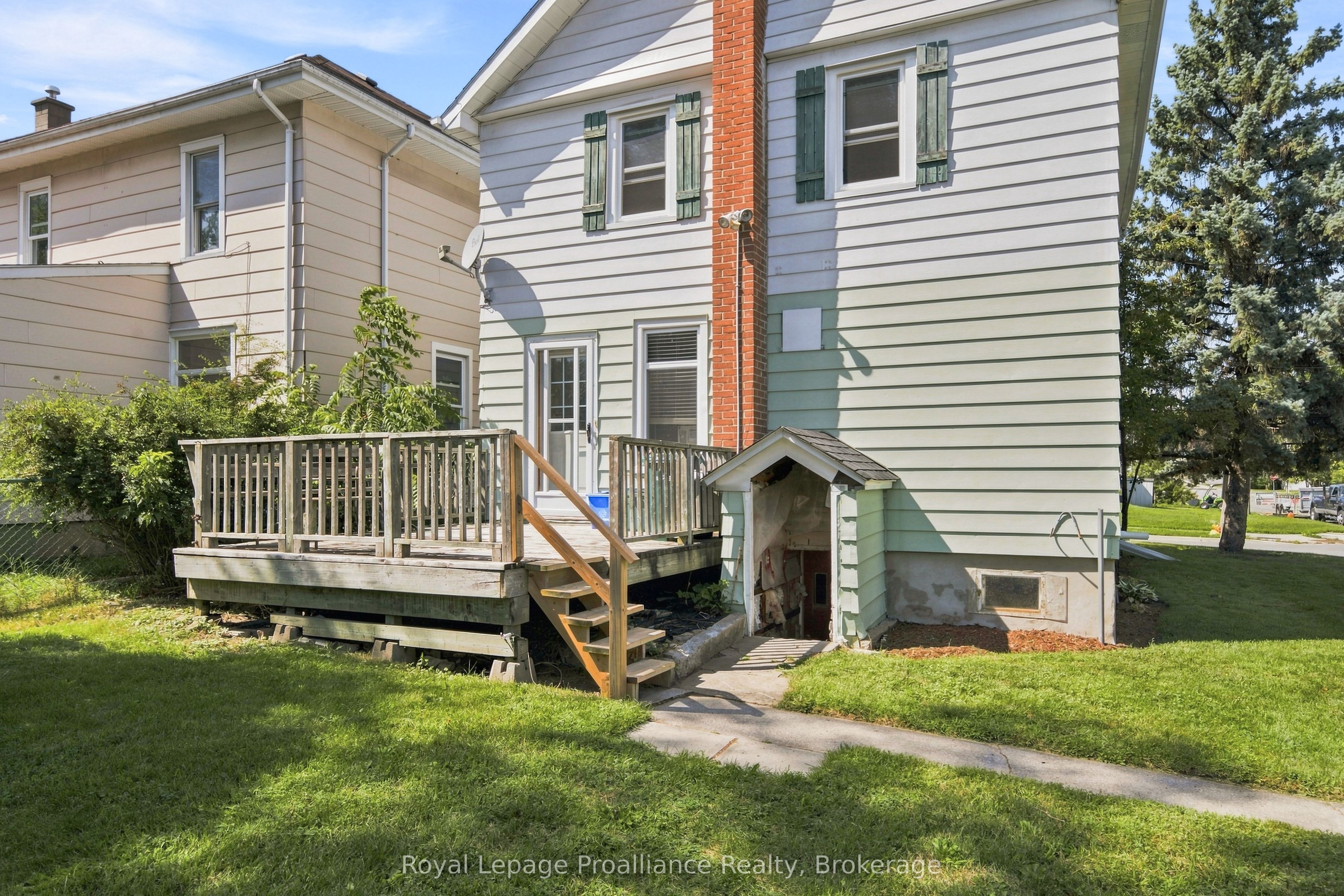 135 Mcgill Street Property Photo 33