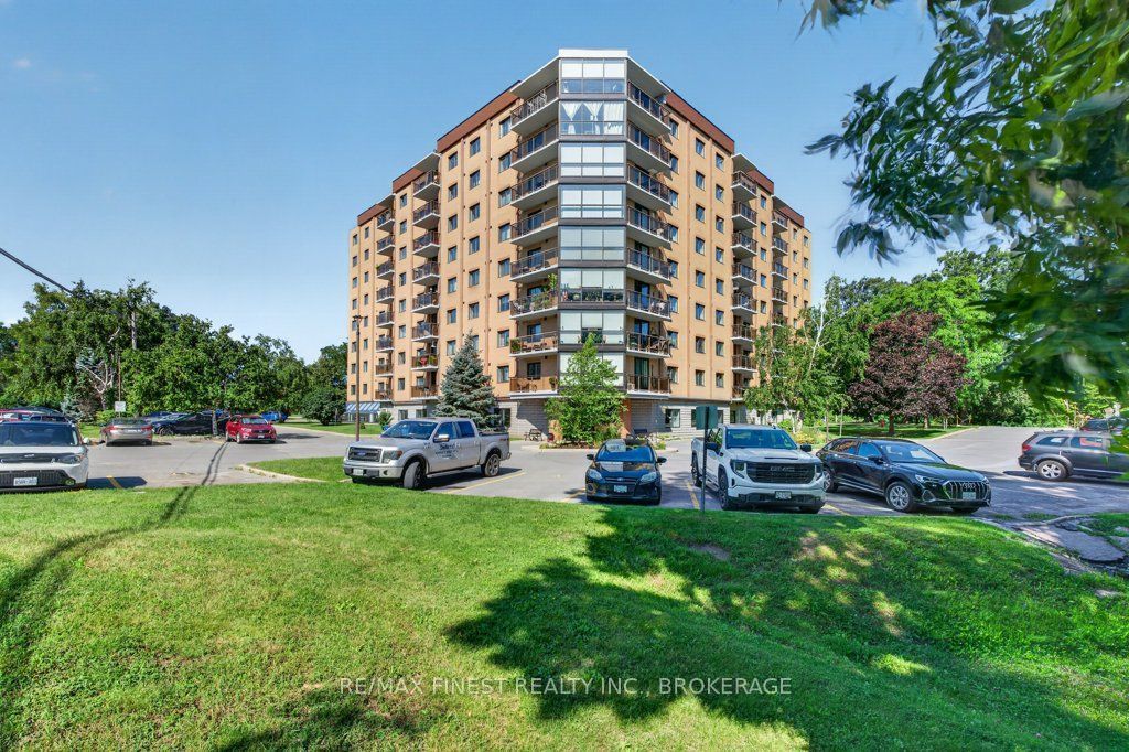 120 Barrett Court 307 Property Photo 1