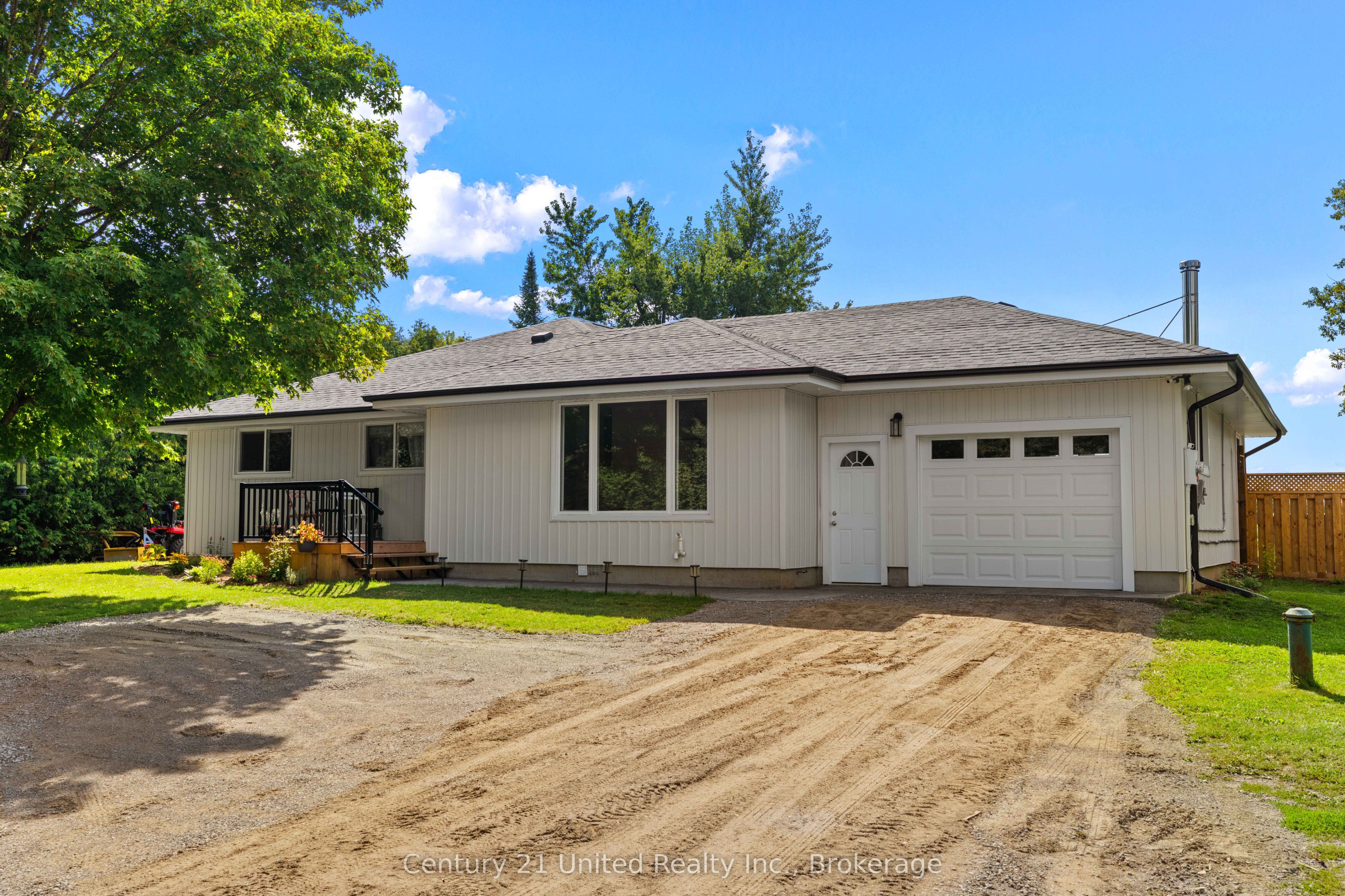 1067 Stewart Line Property Photo 1