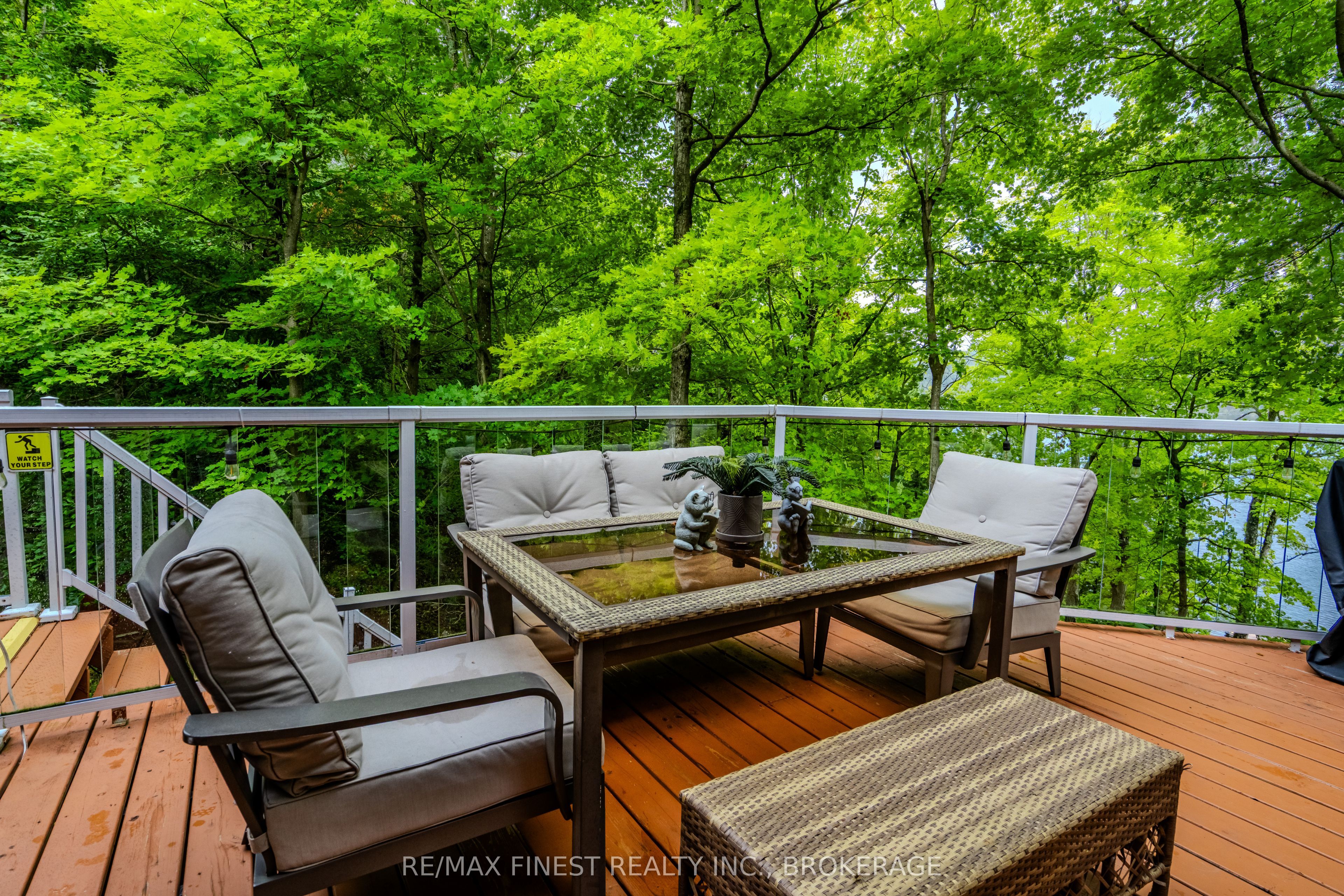 1066 Mountvale Point Road Property Photo 19