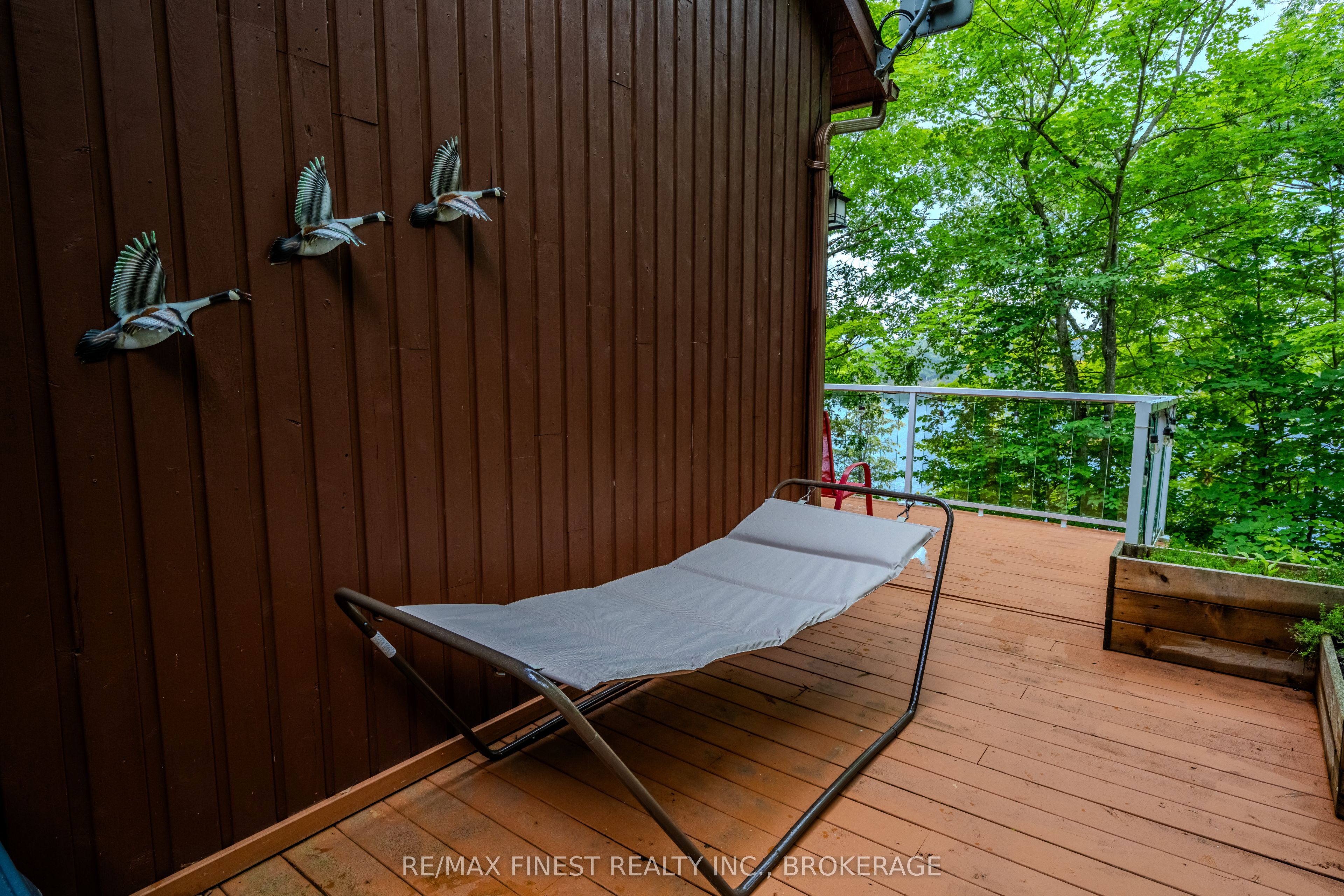 1066 Mountvale Point Road Property Photo 21