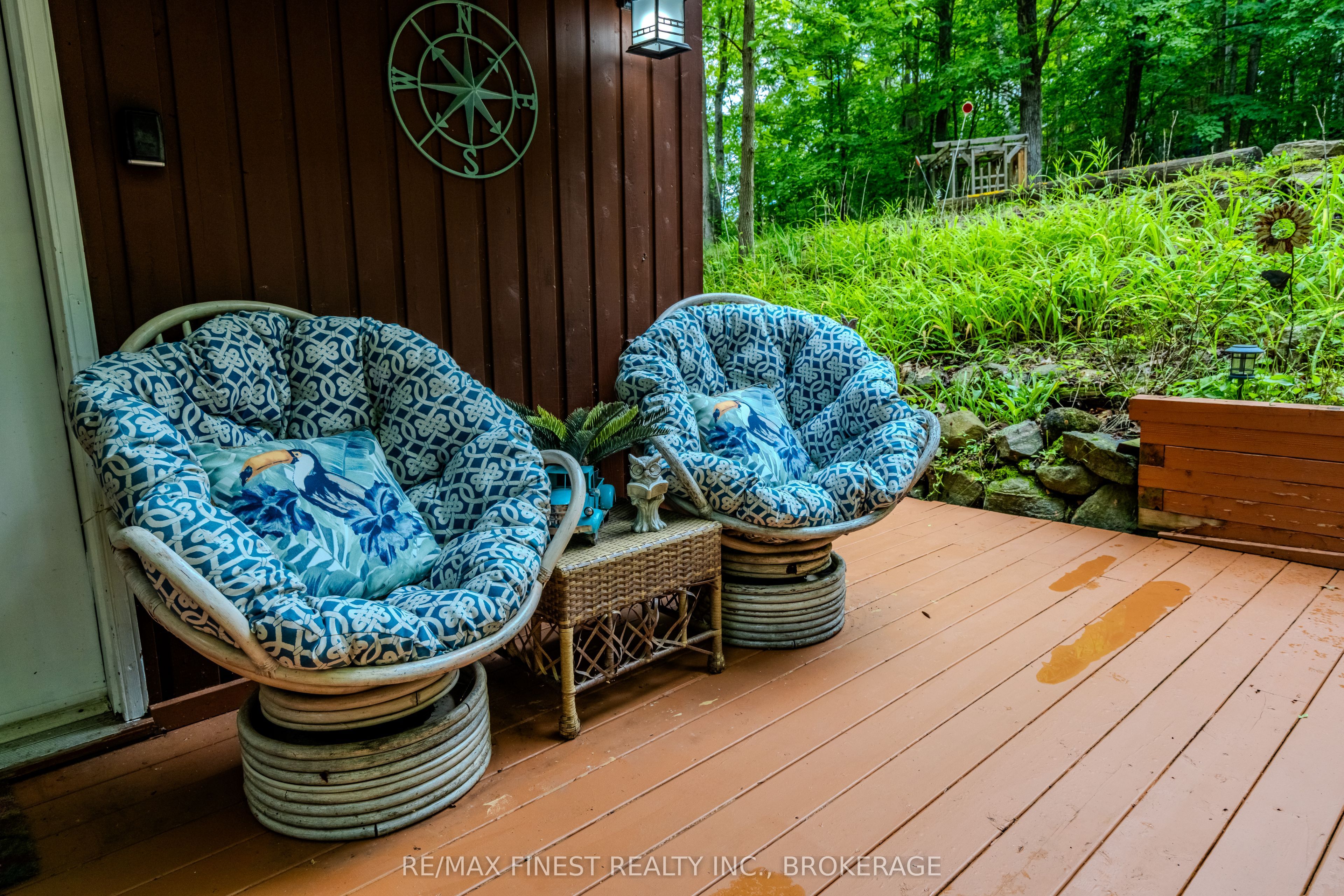 1066 Mountvale Point Road Property Photo 22