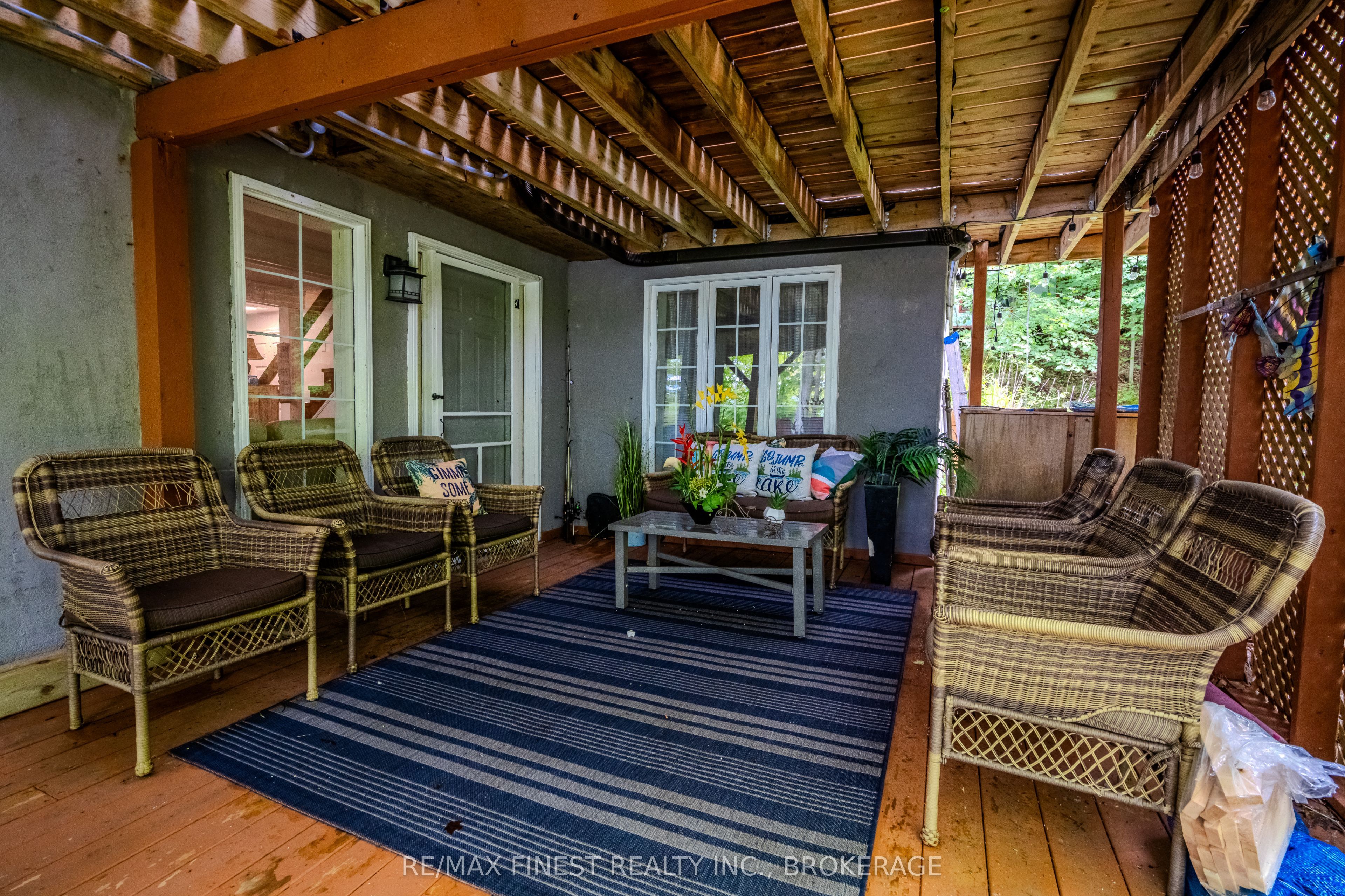 1066 Mountvale Point Road Property Photo 24
