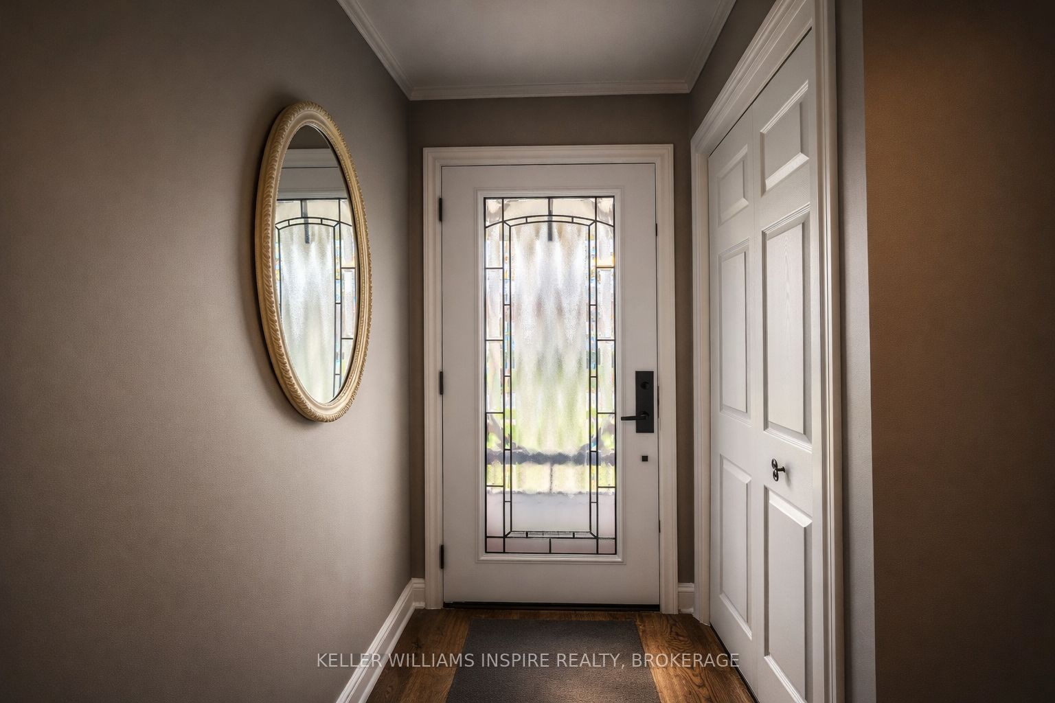 39 Centre Street Property Photo 6