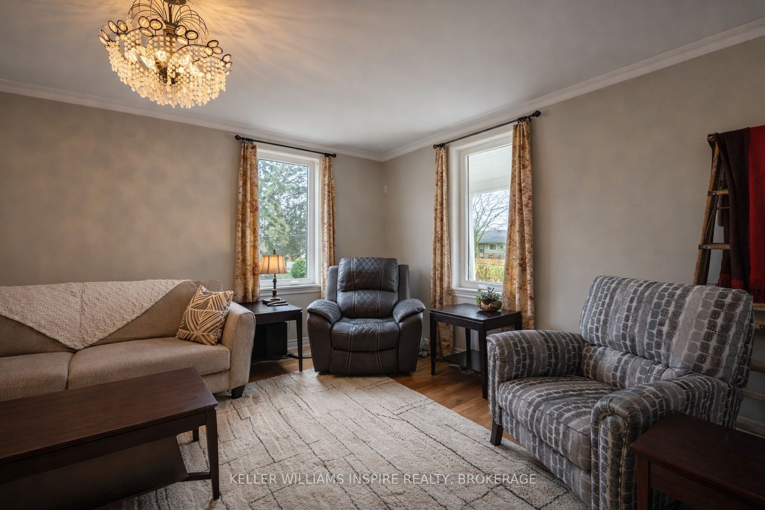 39 Centre Street Property Photo 12