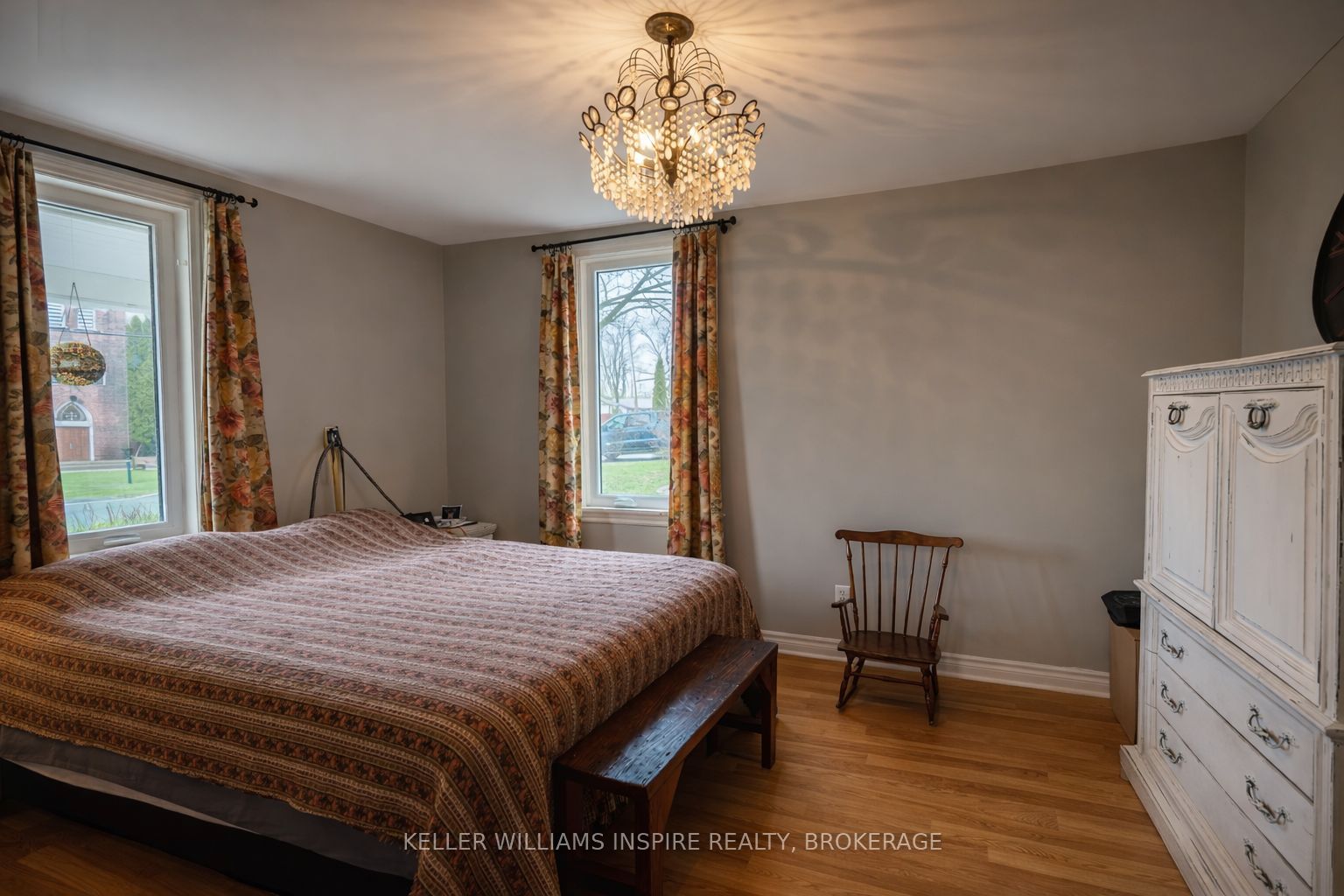 39 Centre Street Property Photo 14
