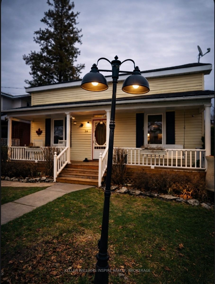 39 Centre Street Property Photo 29