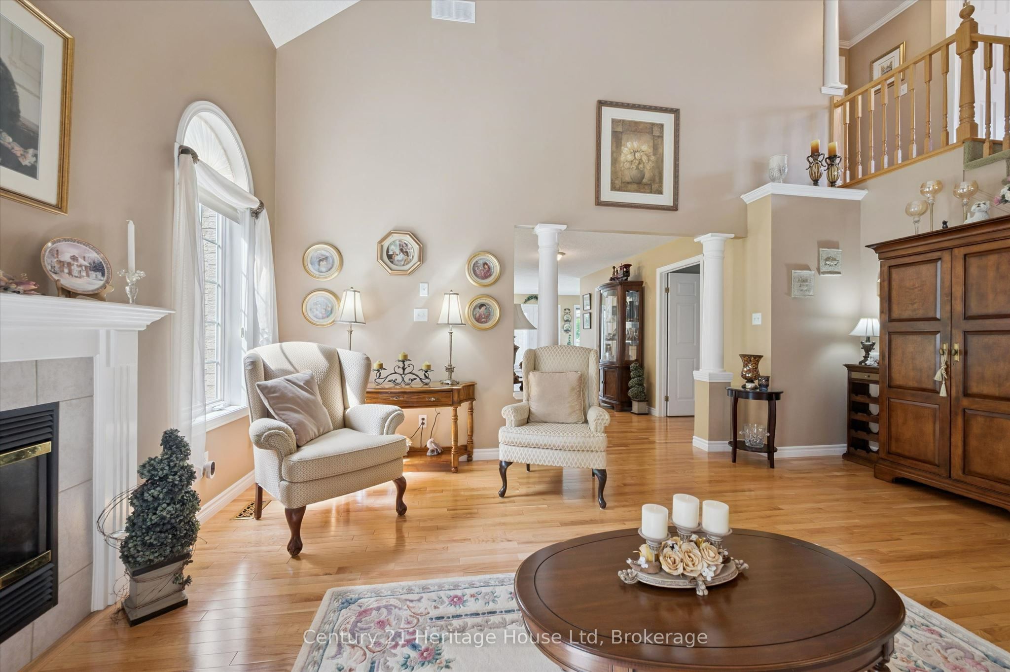 545 Athol Street Property Photo 14