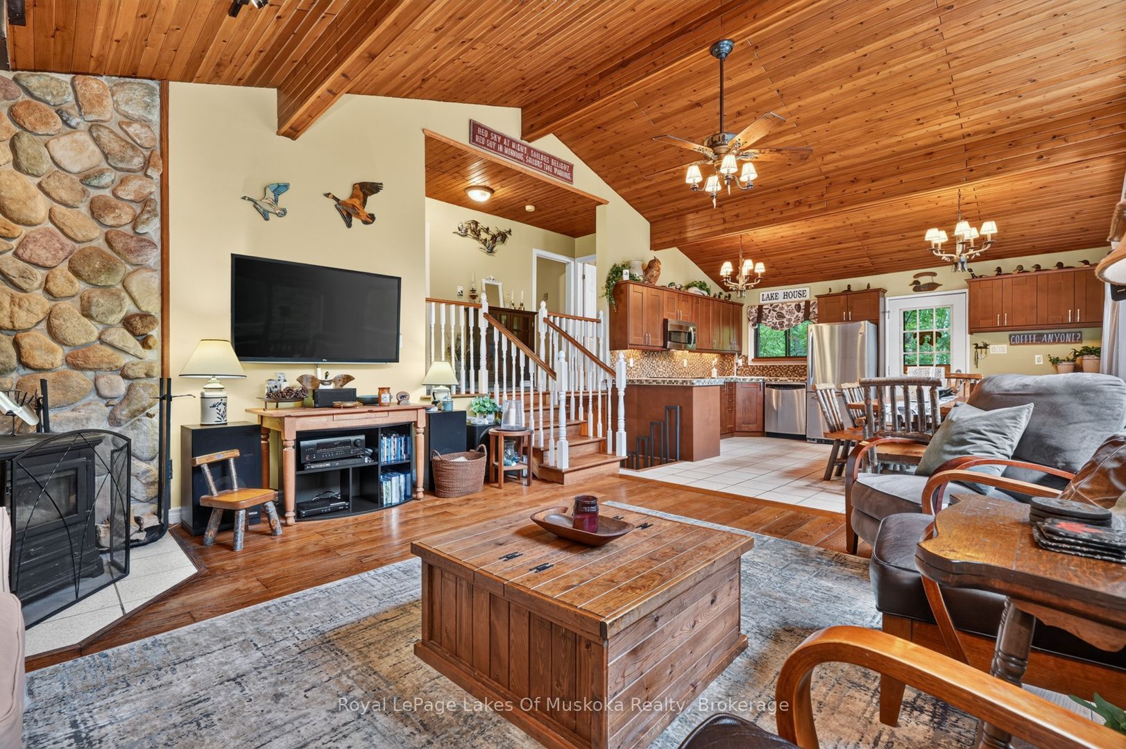 969 Echo Ridge Road Property Photo 6