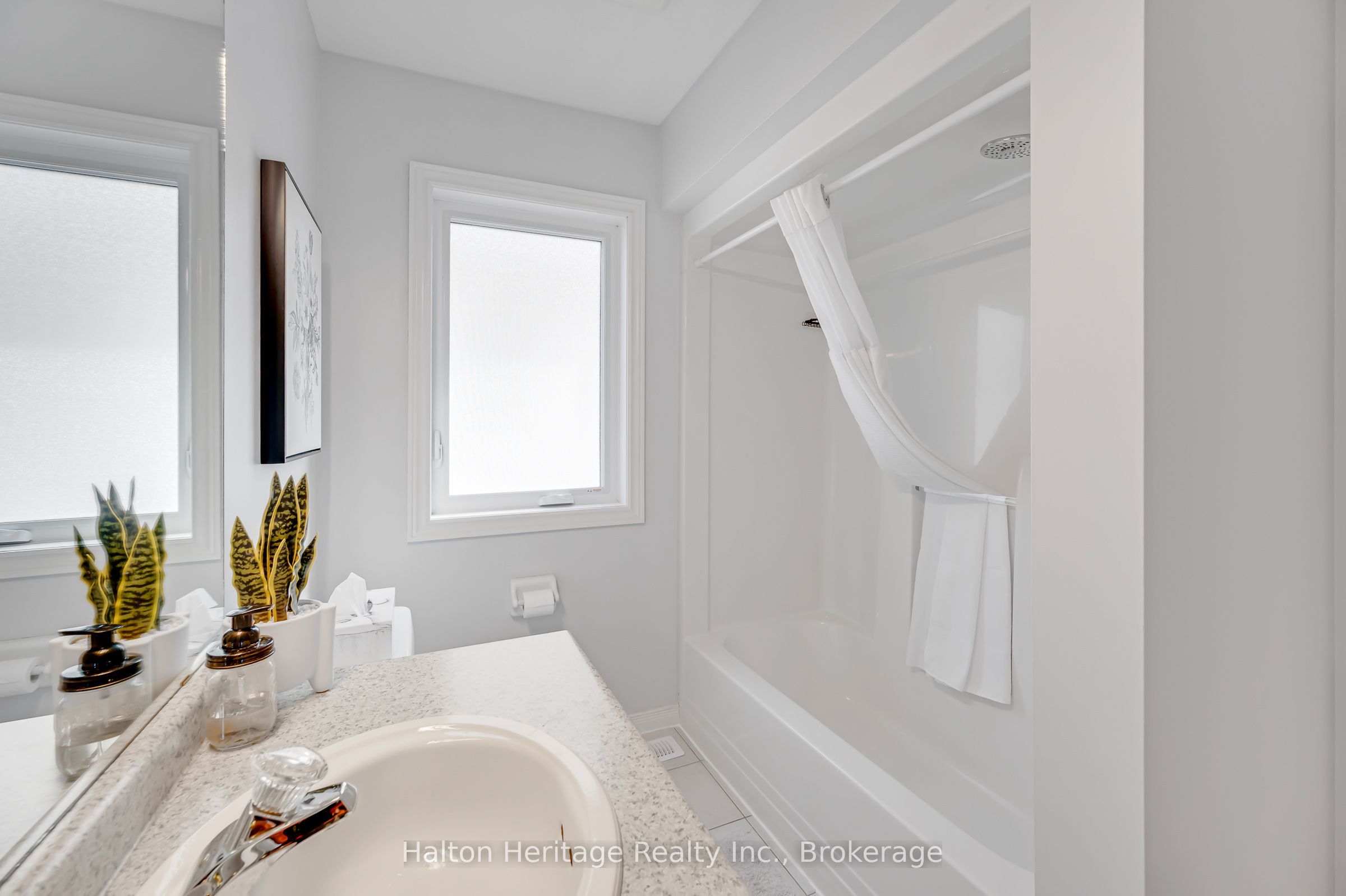 24 Segwun Road Property Photo 19