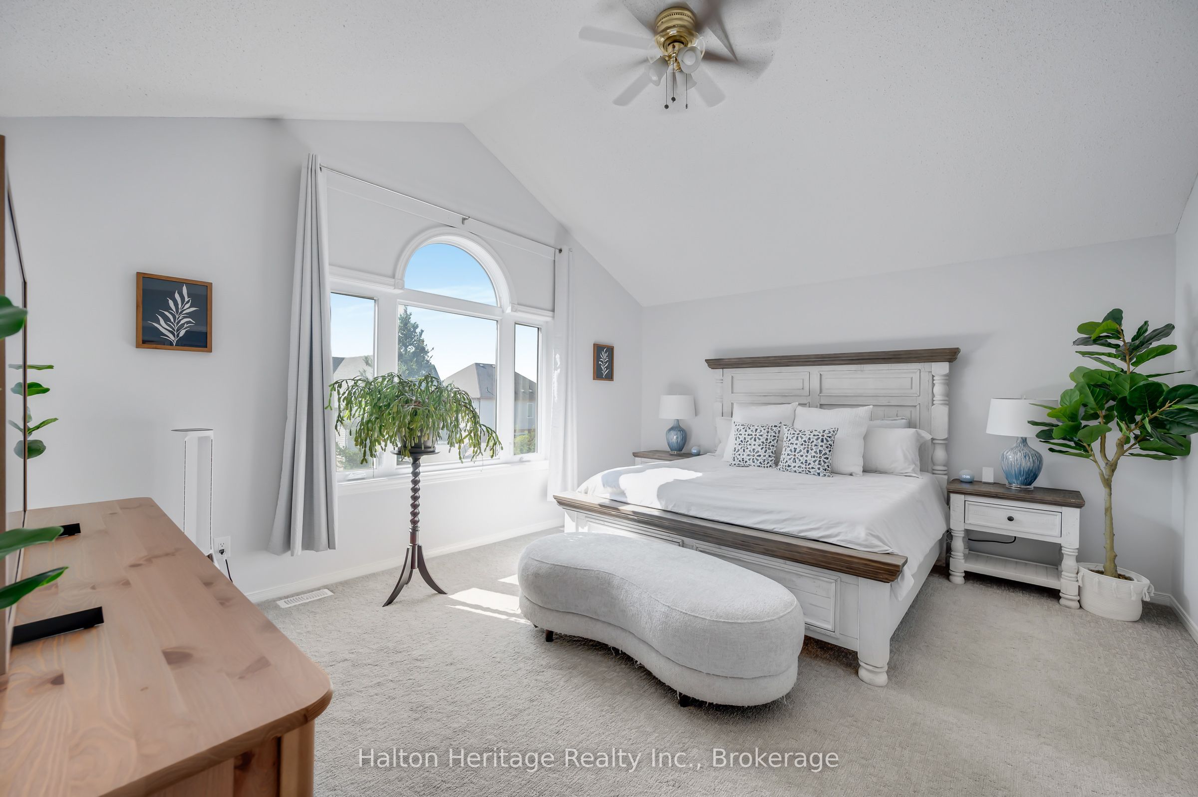 24 Segwun Road Property Photo 20