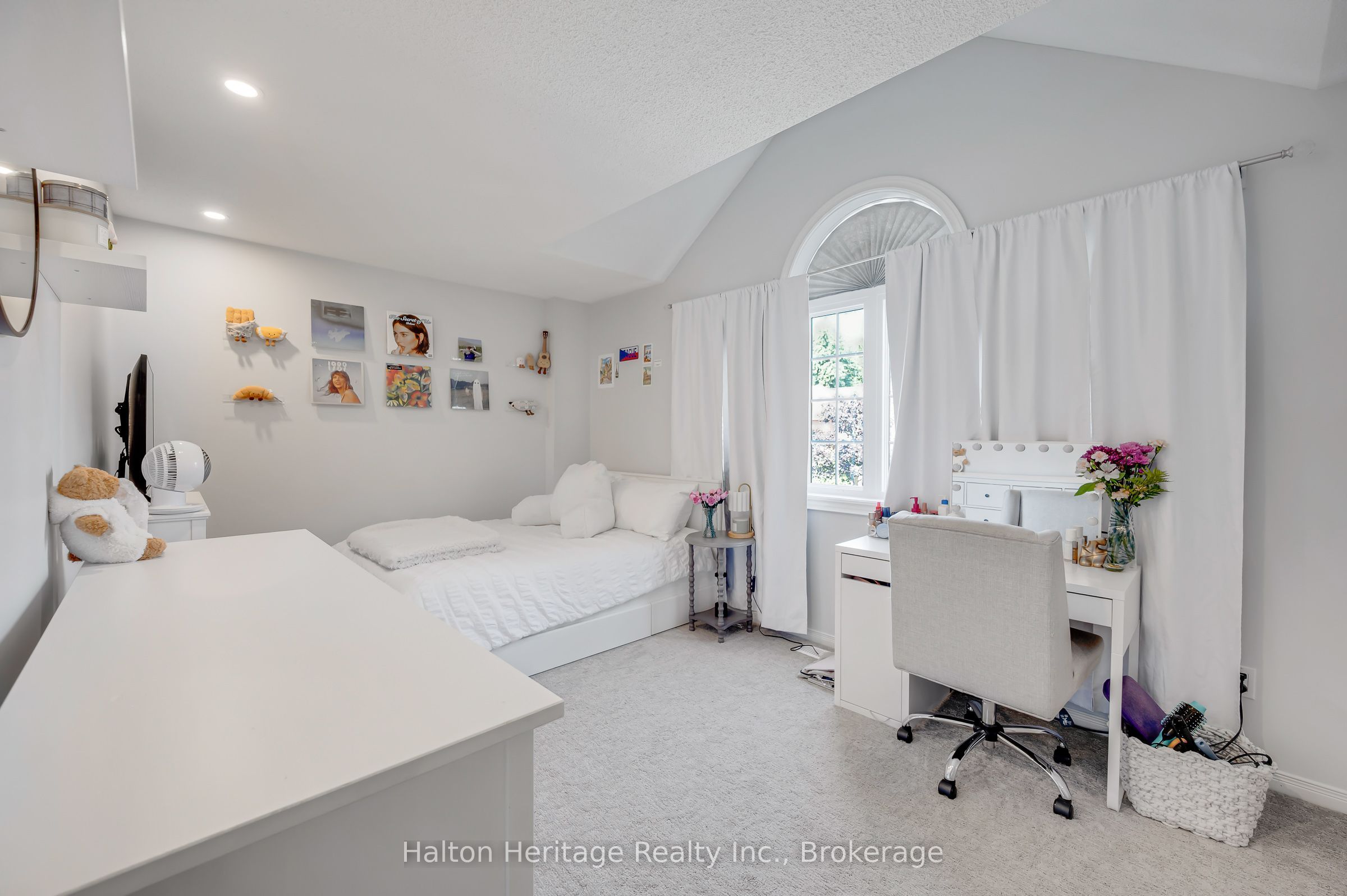 24 Segwun Road Property Photo 24