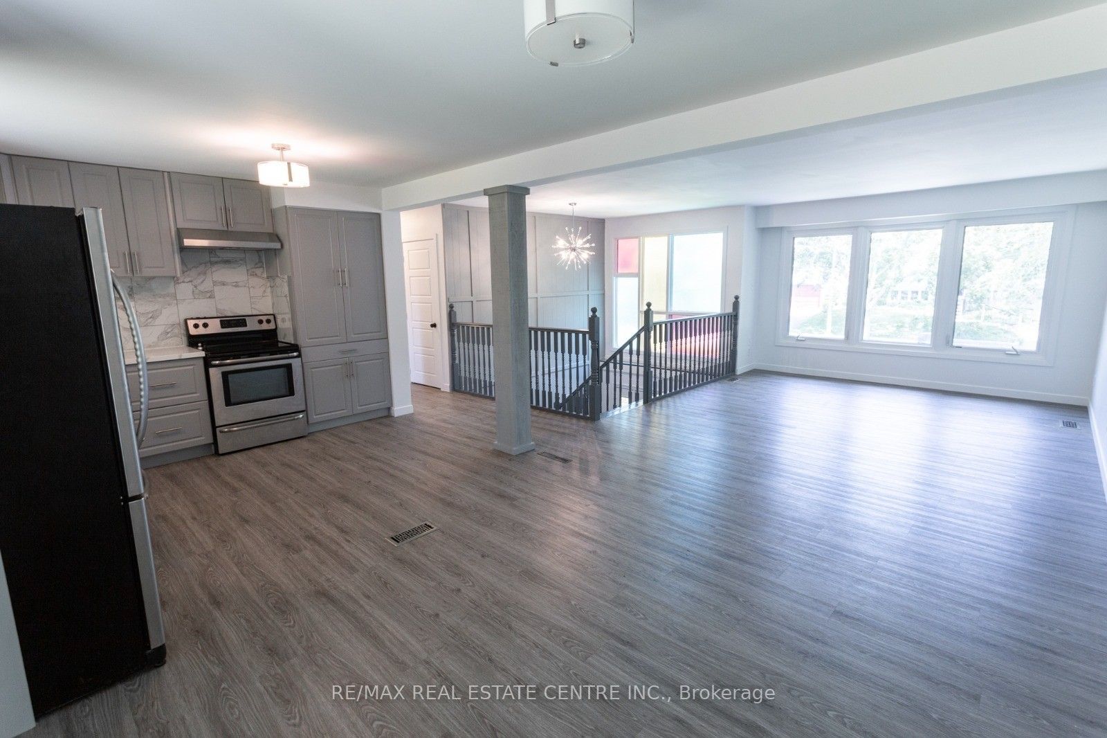 391 Tamarack Drive Property Photo 6
