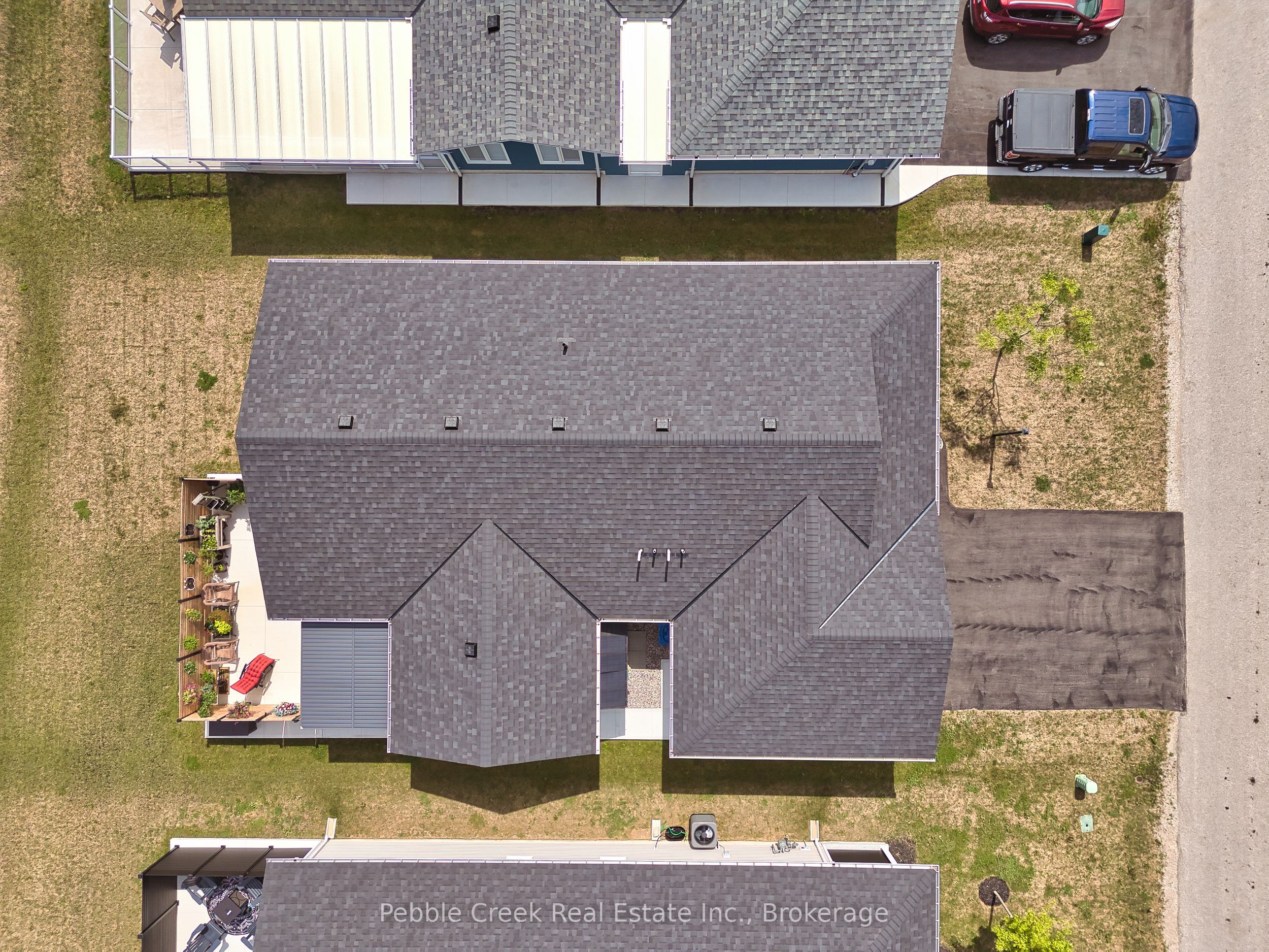 252 Lake Breeze Drive Property Photo 29