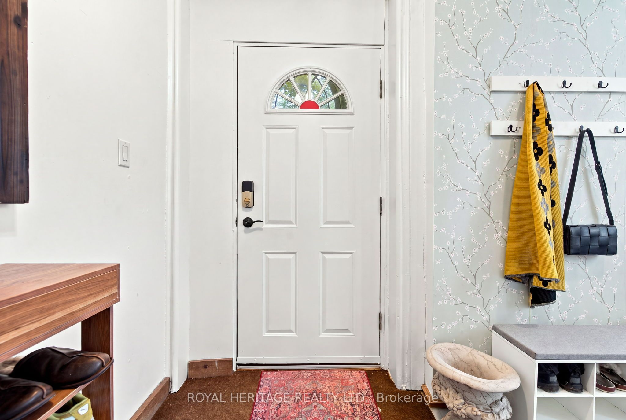13 Richmond Street E Property Photo 6