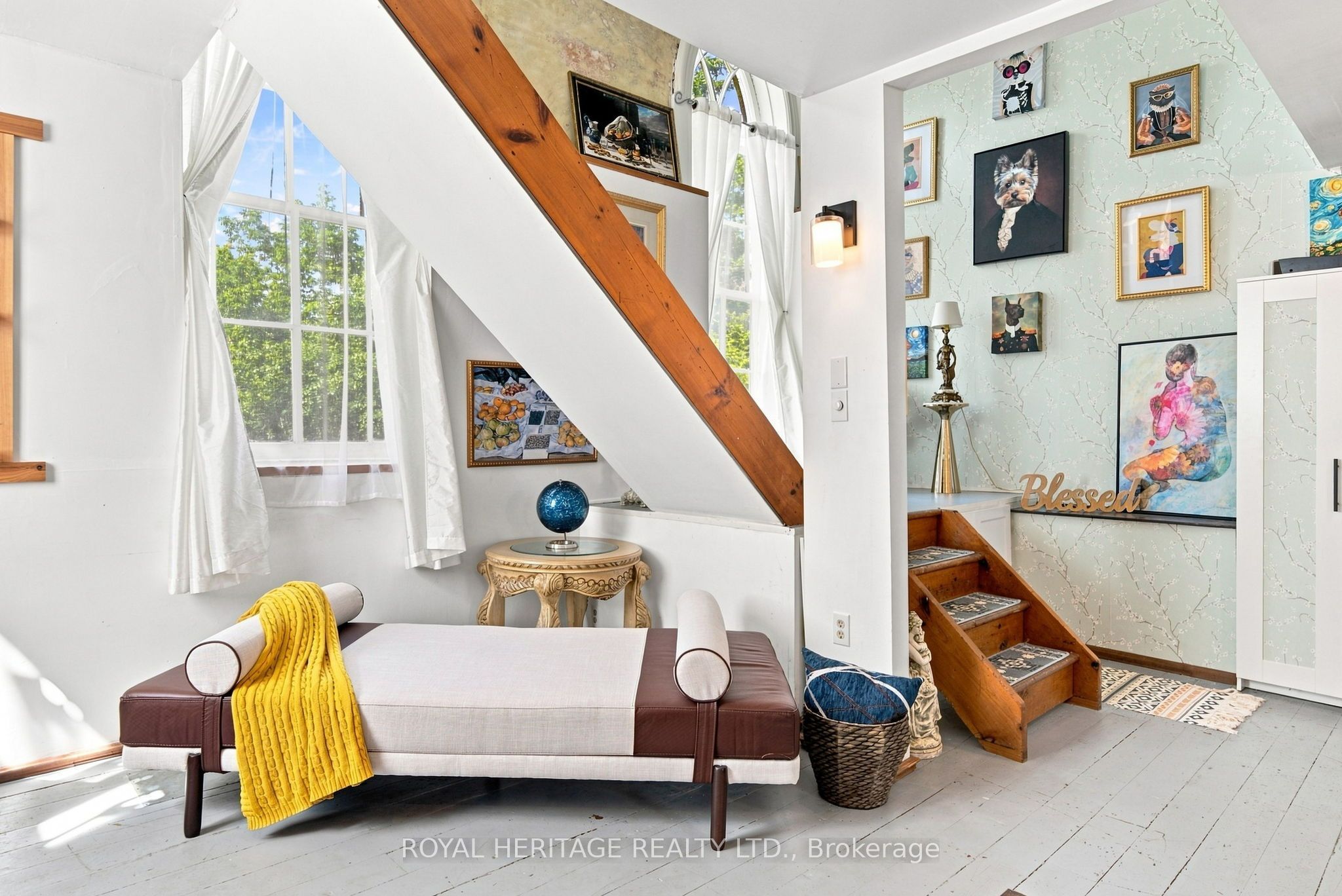 13 Richmond Street E Property Photo 8