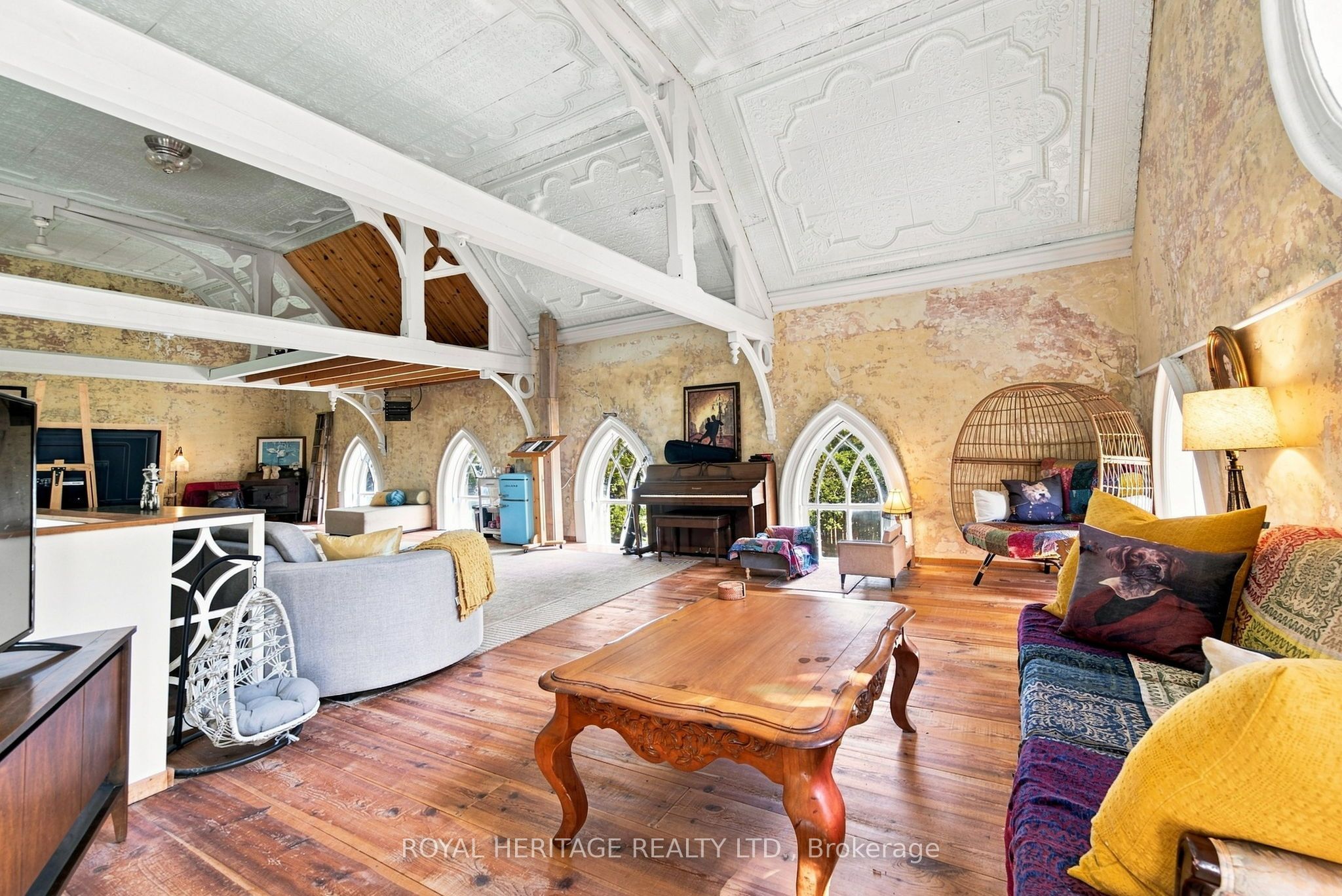 13 Richmond Street E Property Photo 25
