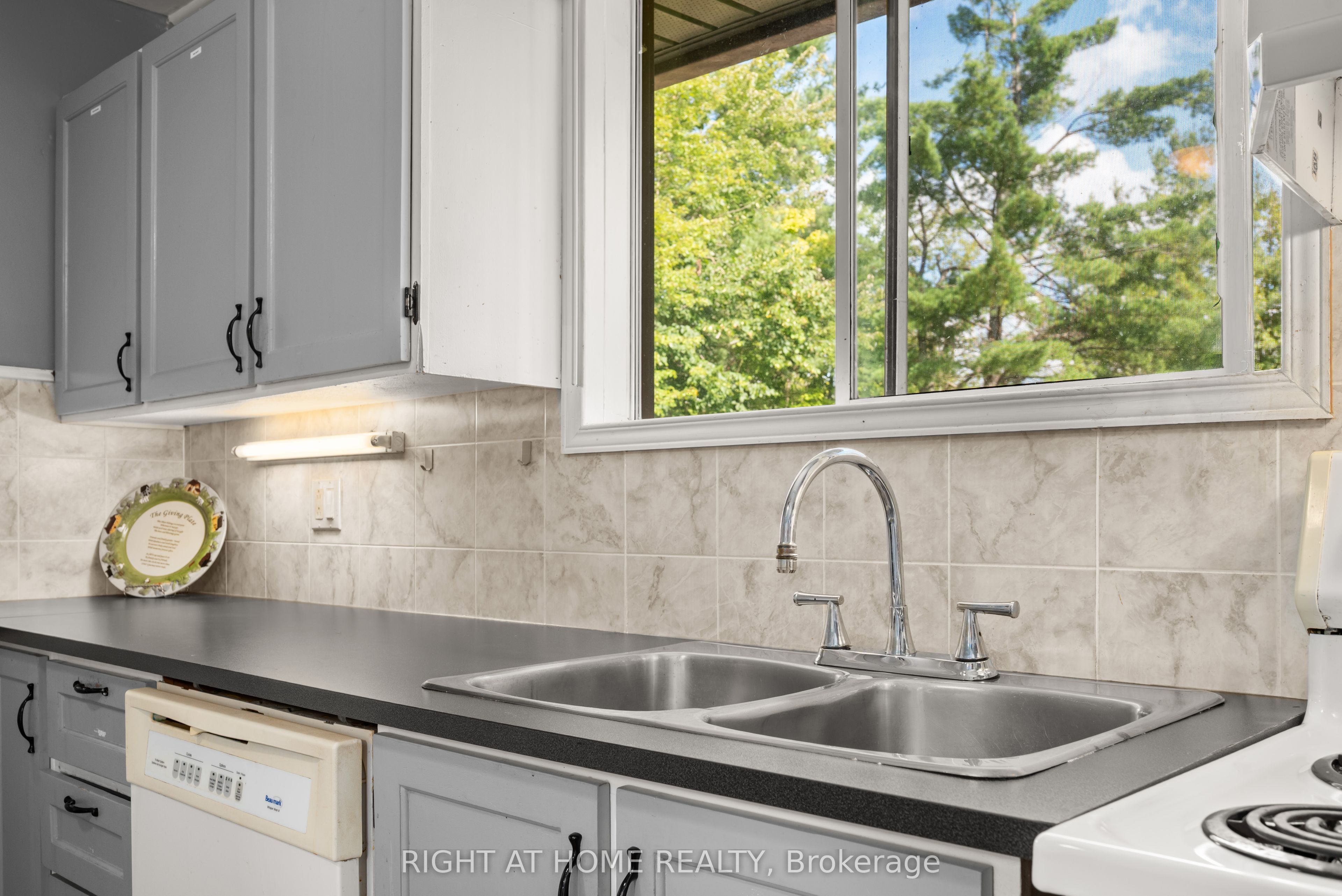 31 Morrison Street Property Photo 20