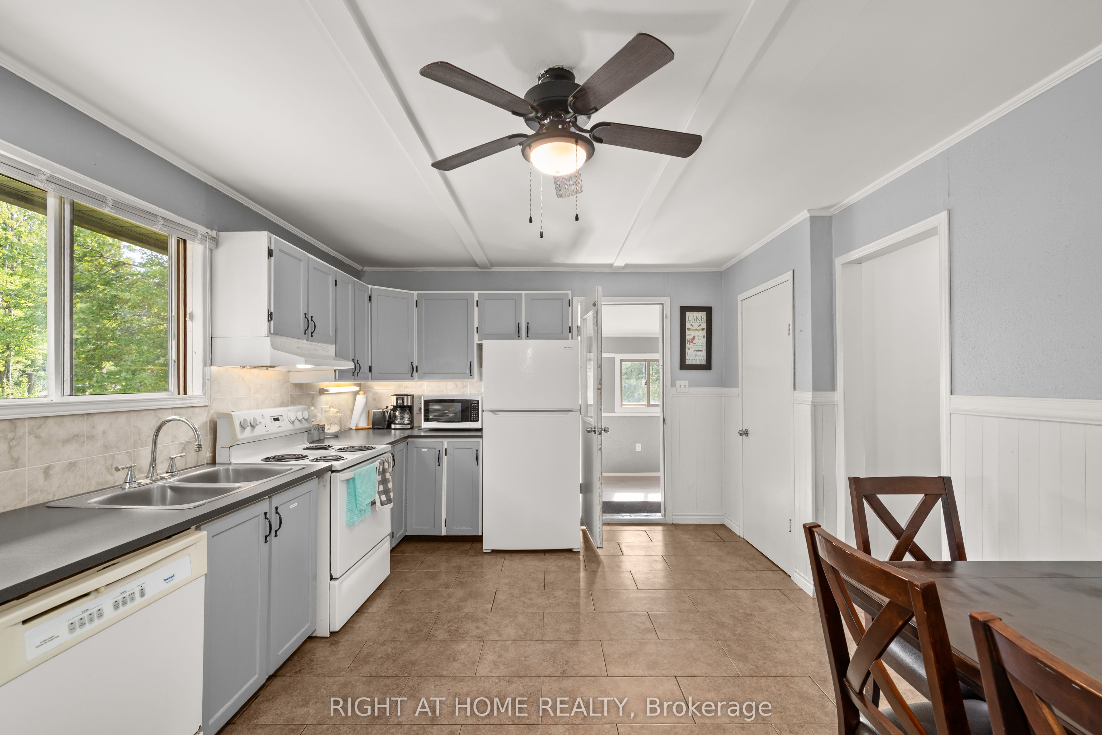 31 Morrison Street Property Photo 21