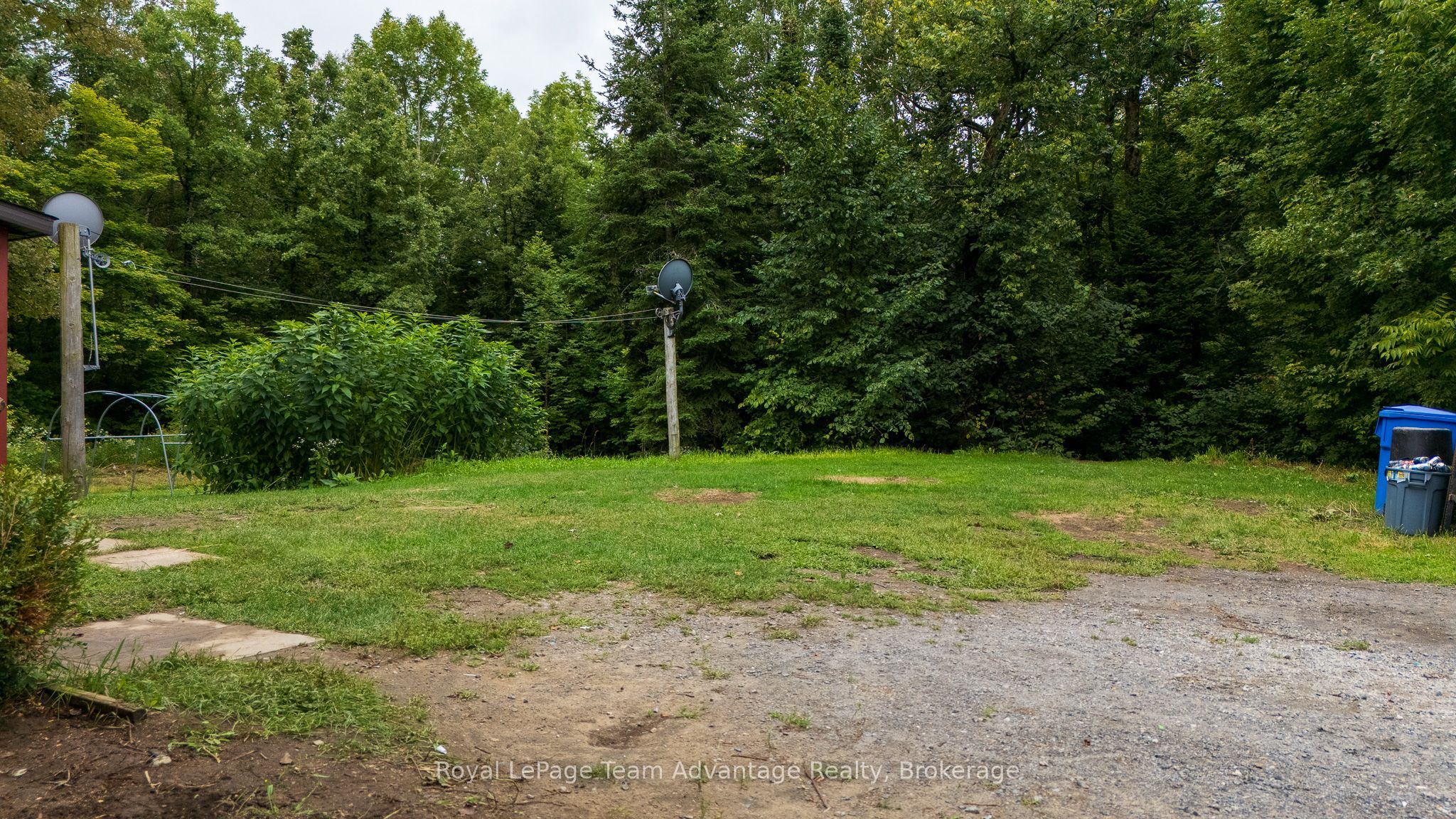 419 Balsam Road Property Photo 7