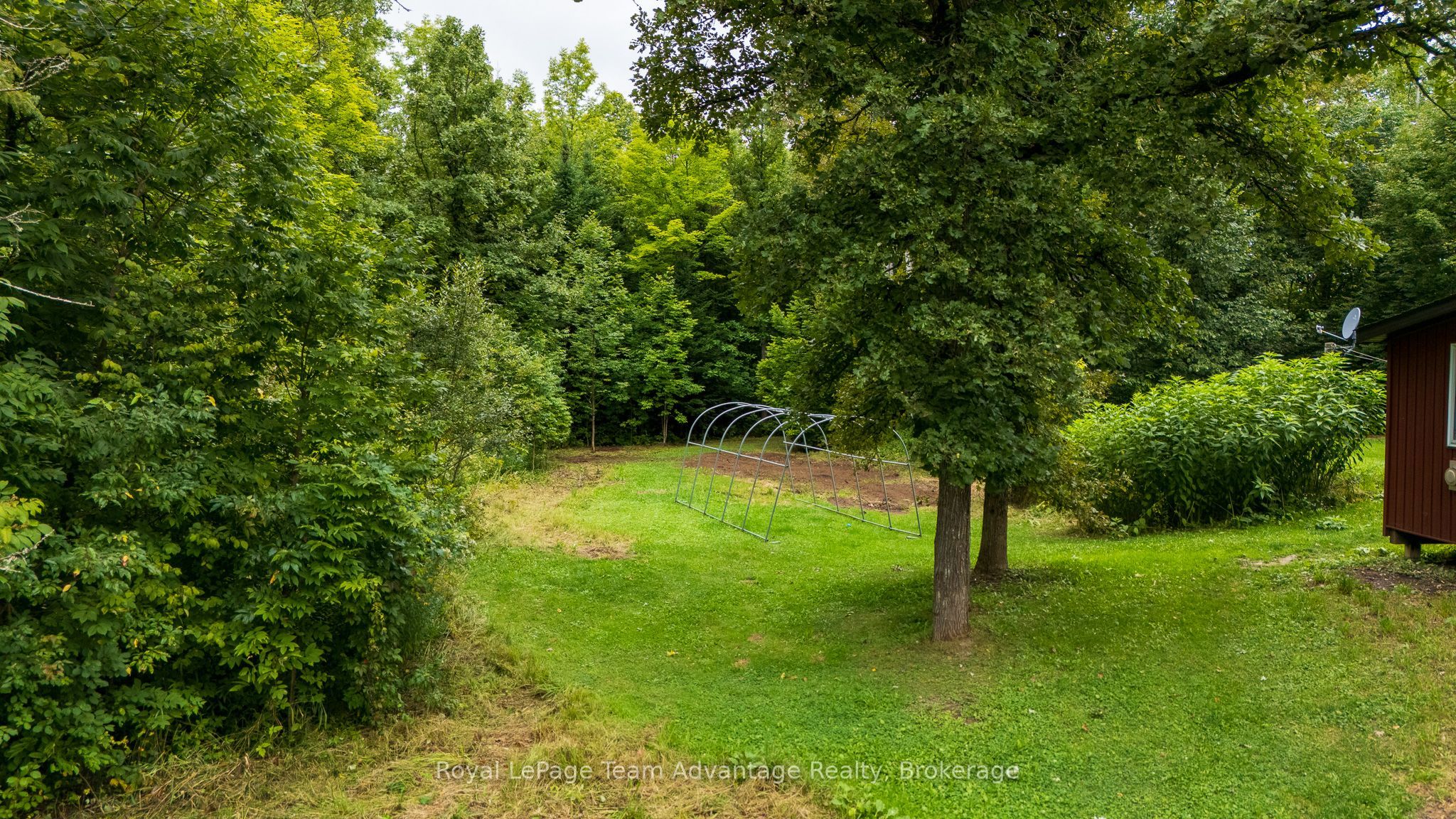 419 Balsam Road Property Photo 9