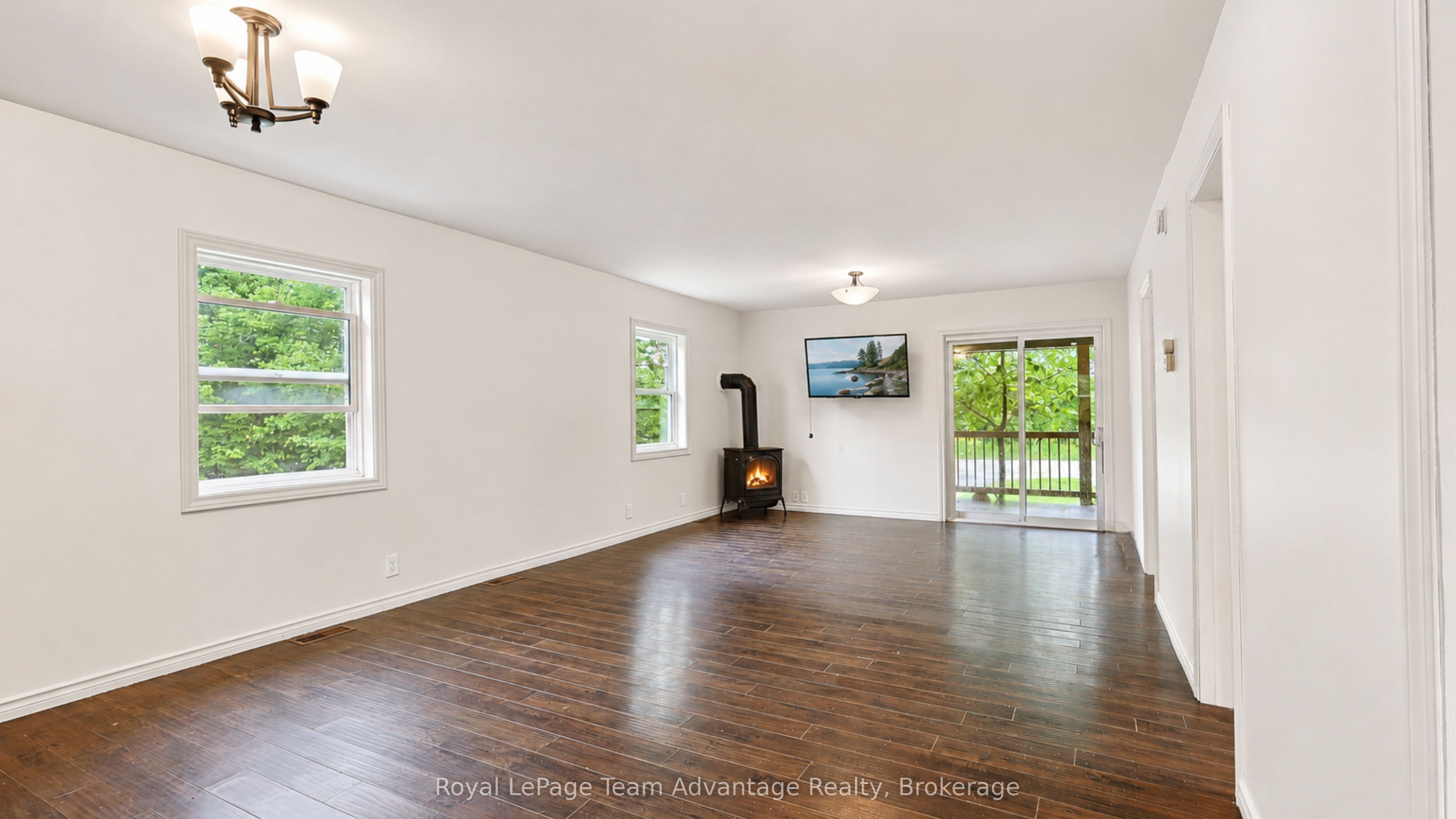 419 Balsam Road Property Photo 15