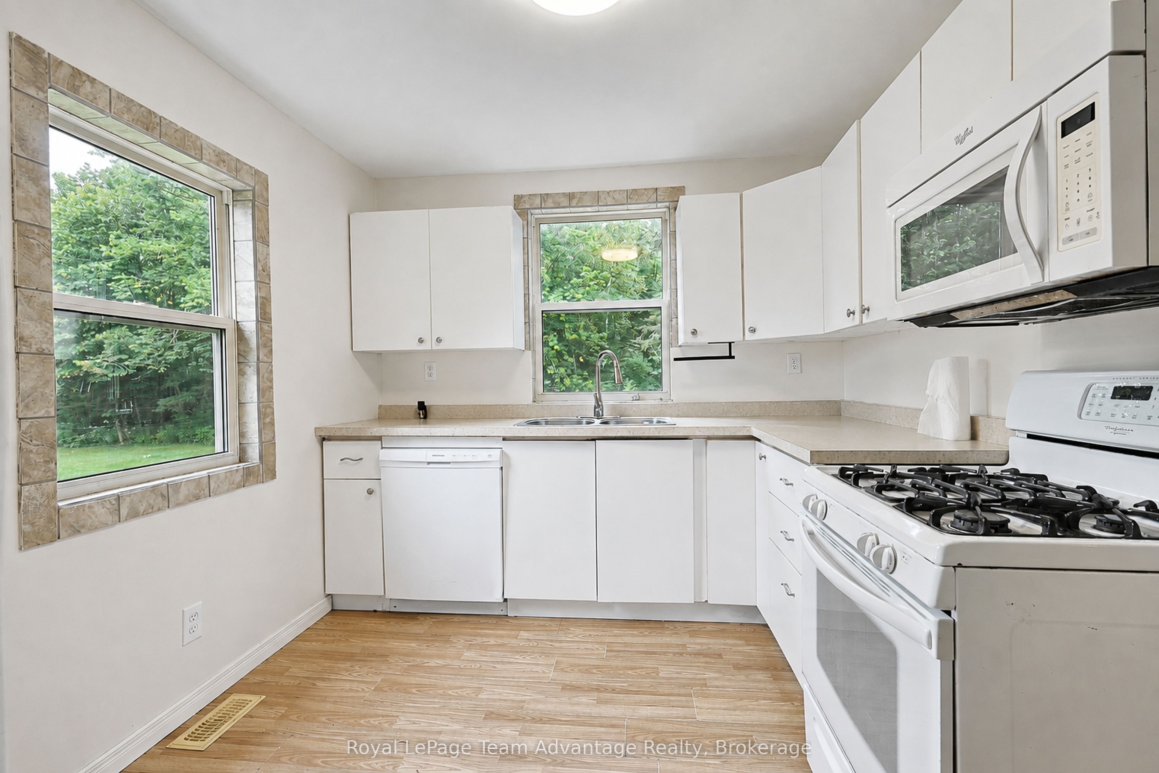 419 Balsam Road Property Photo 17