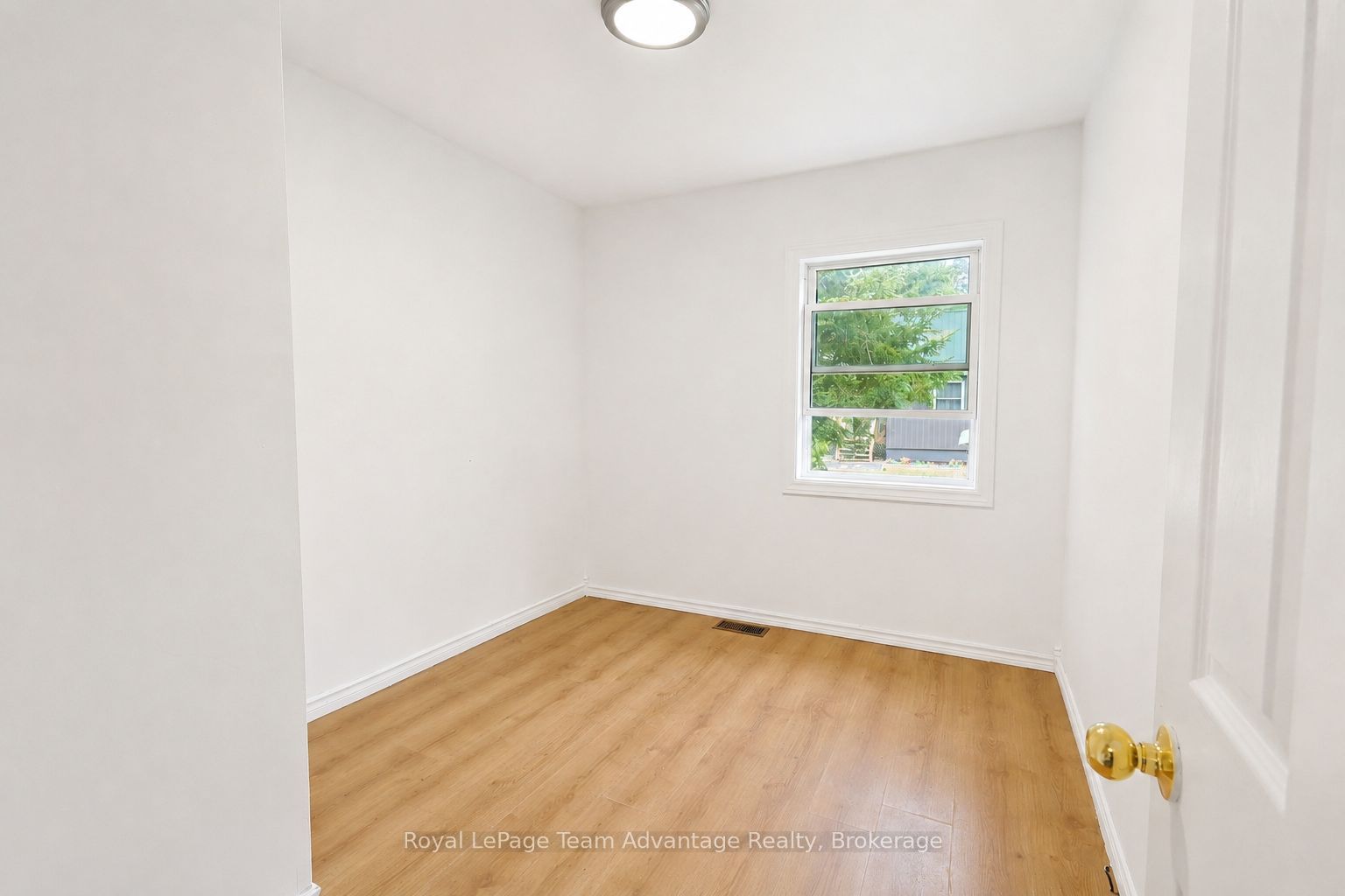 419 Balsam Road Property Photo 19
