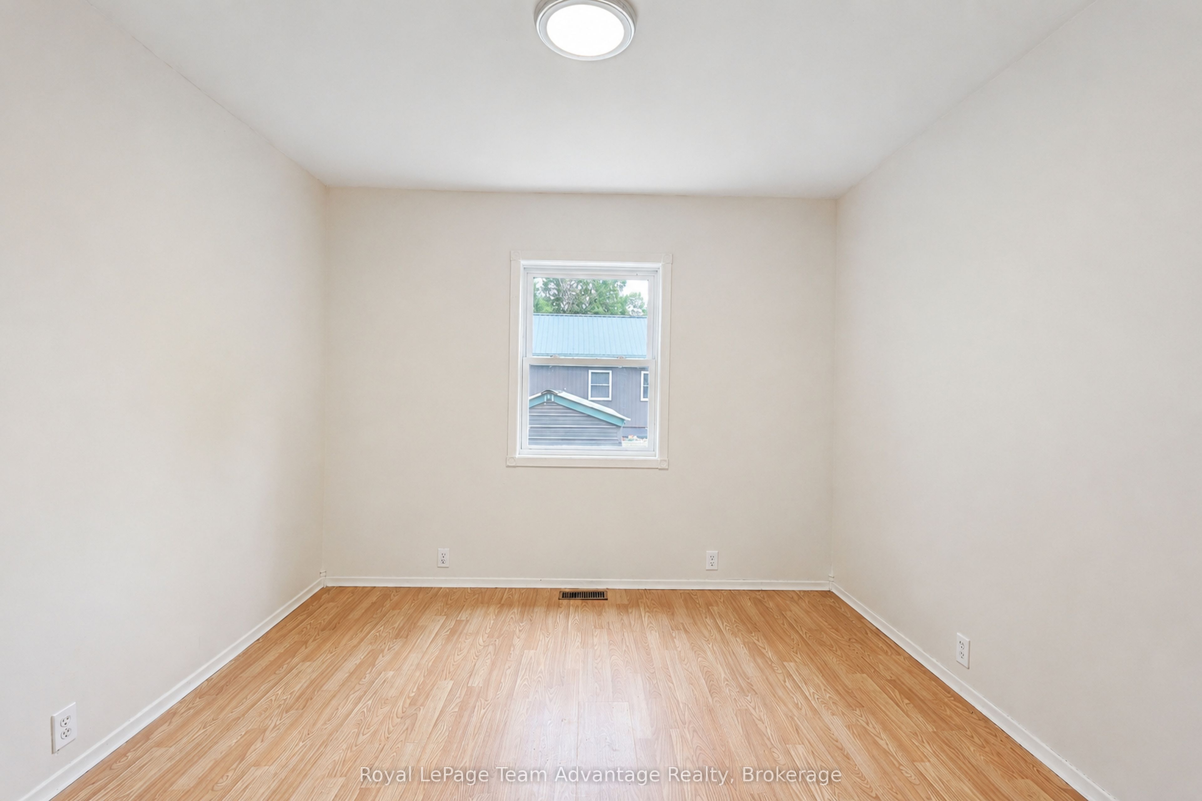 419 Balsam Road Property Photo 22