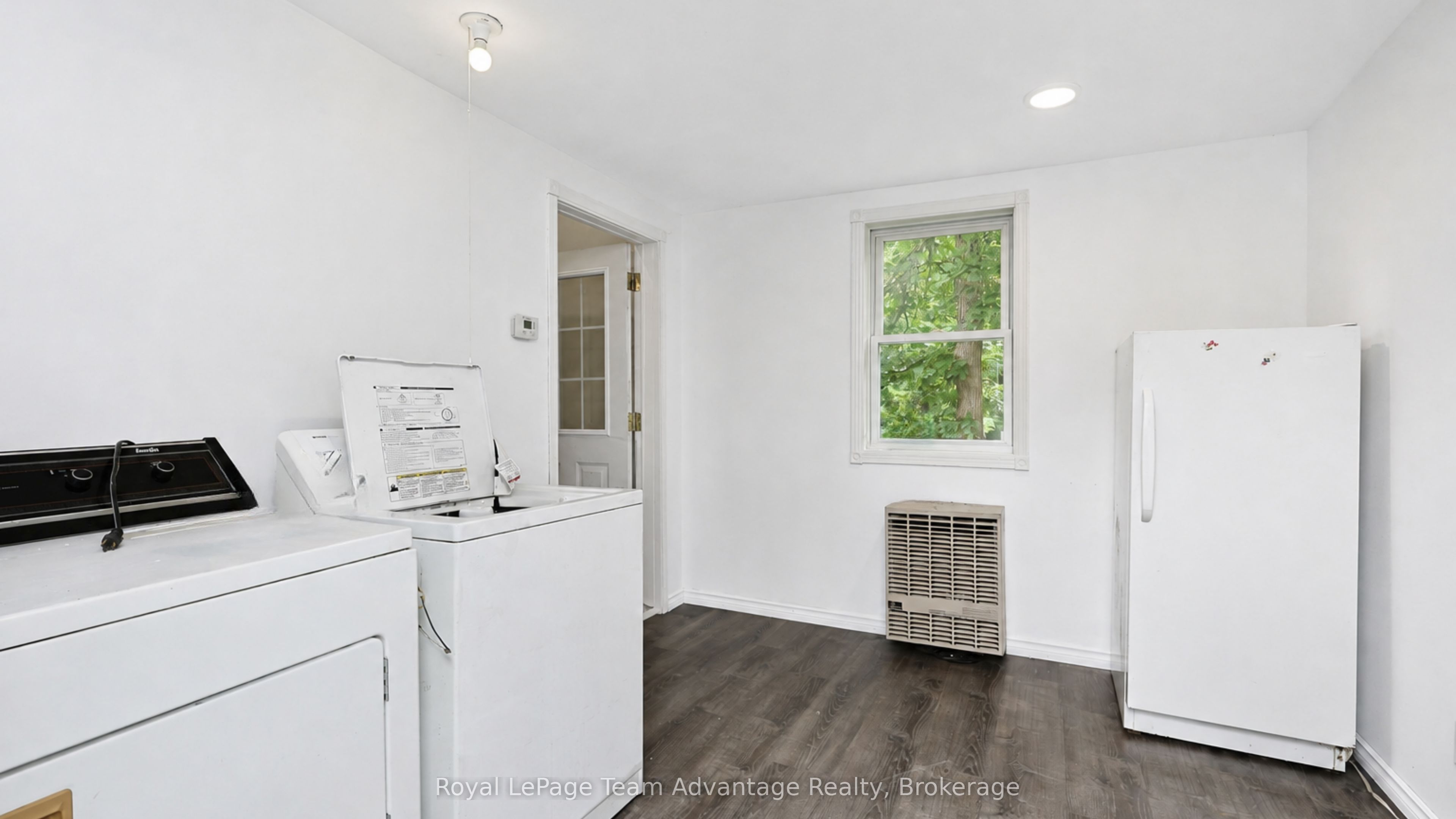 419 Balsam Road Property Photo 25