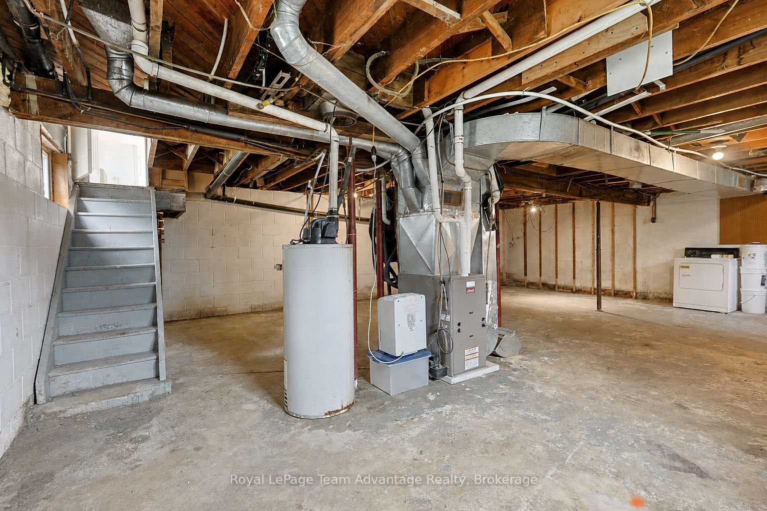 419 Balsam Road Property Photo 28