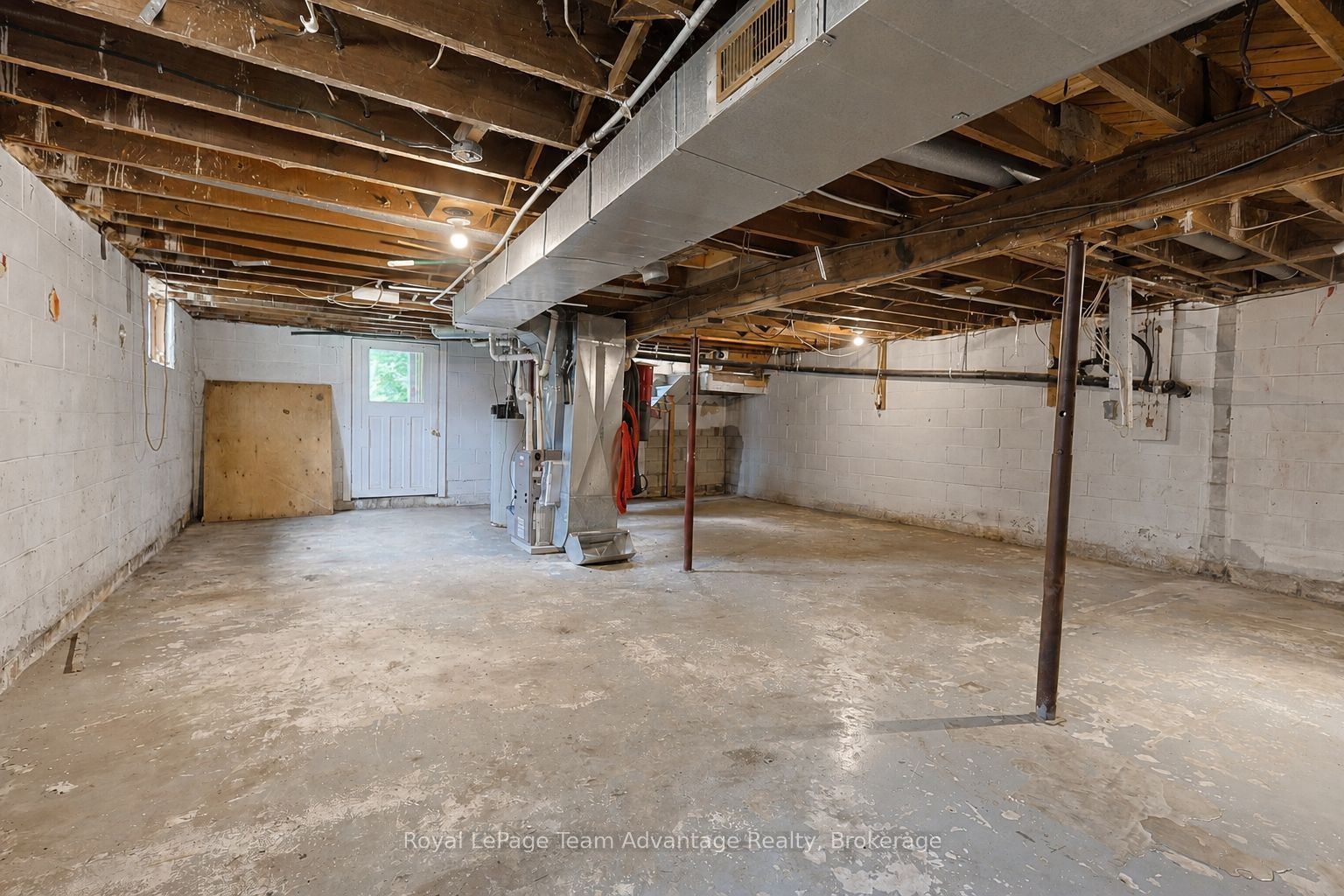 419 Balsam Road Property Photo 29