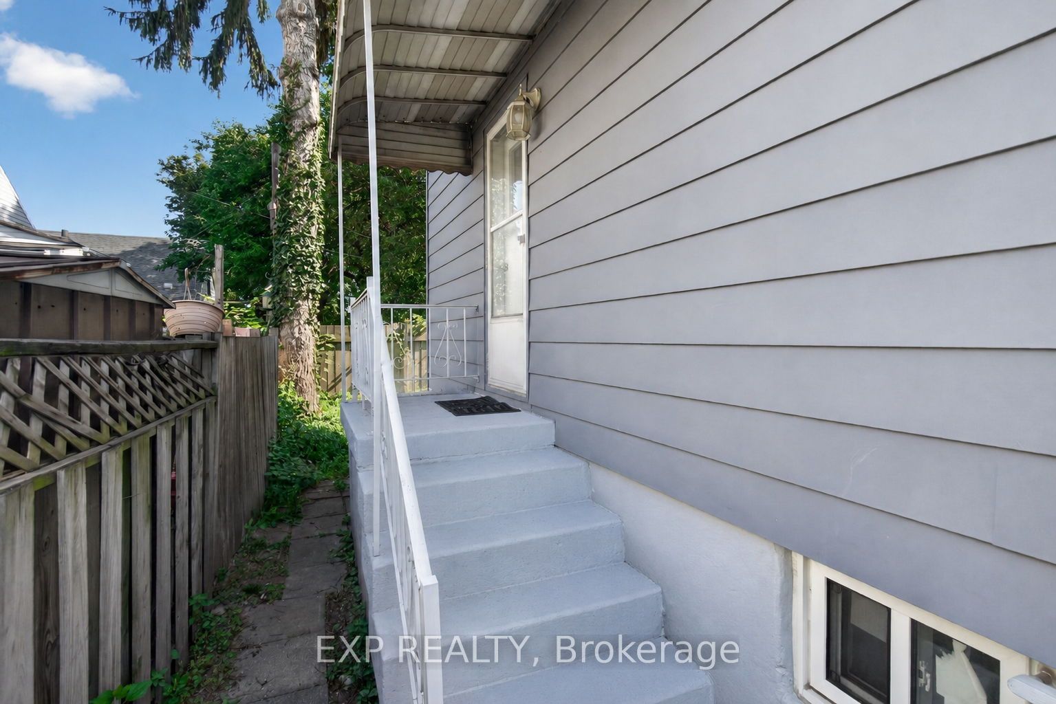 5 Newlands Avenue Property Photo 20