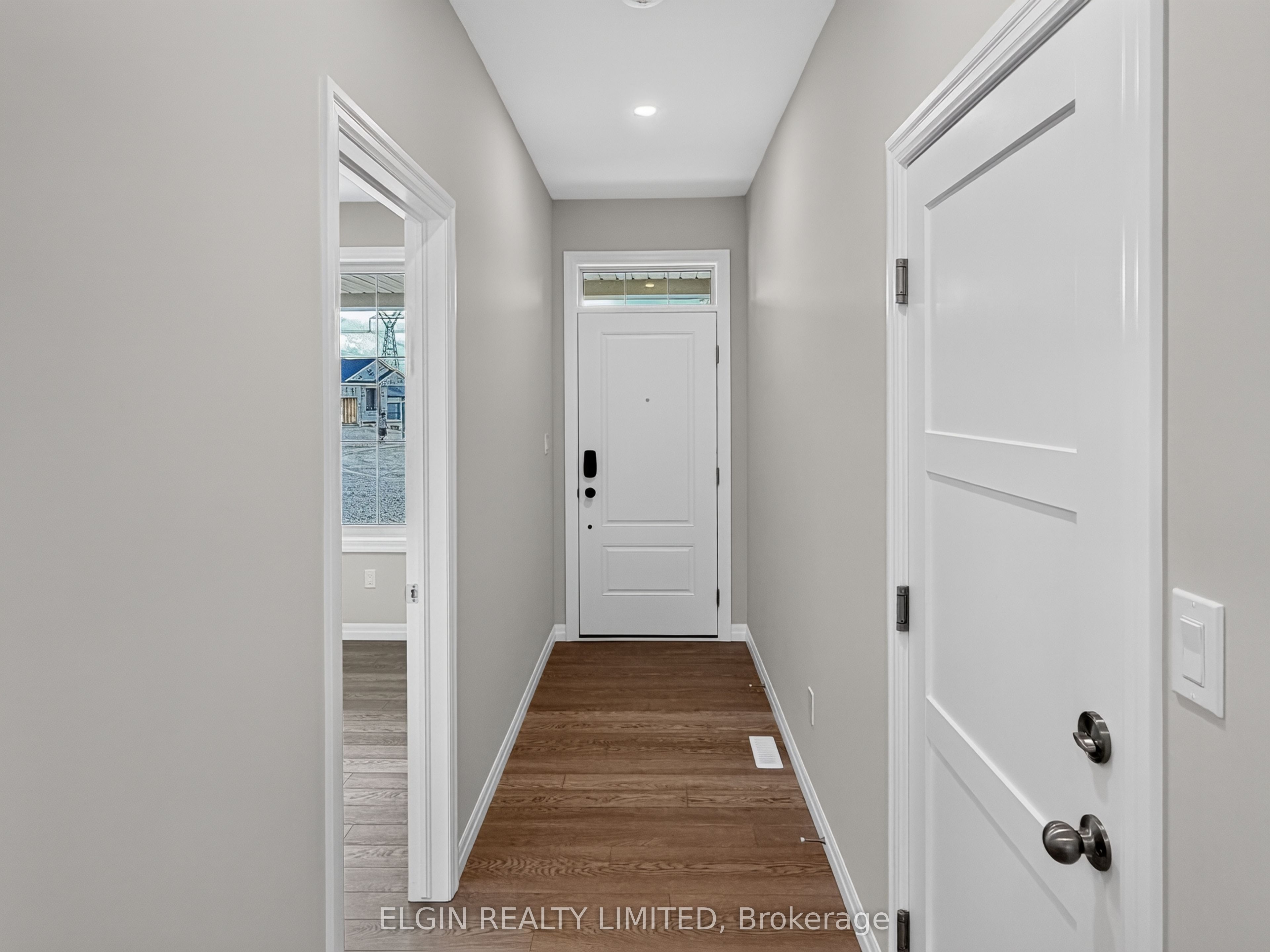 4 Thomas Court Property Photo 3