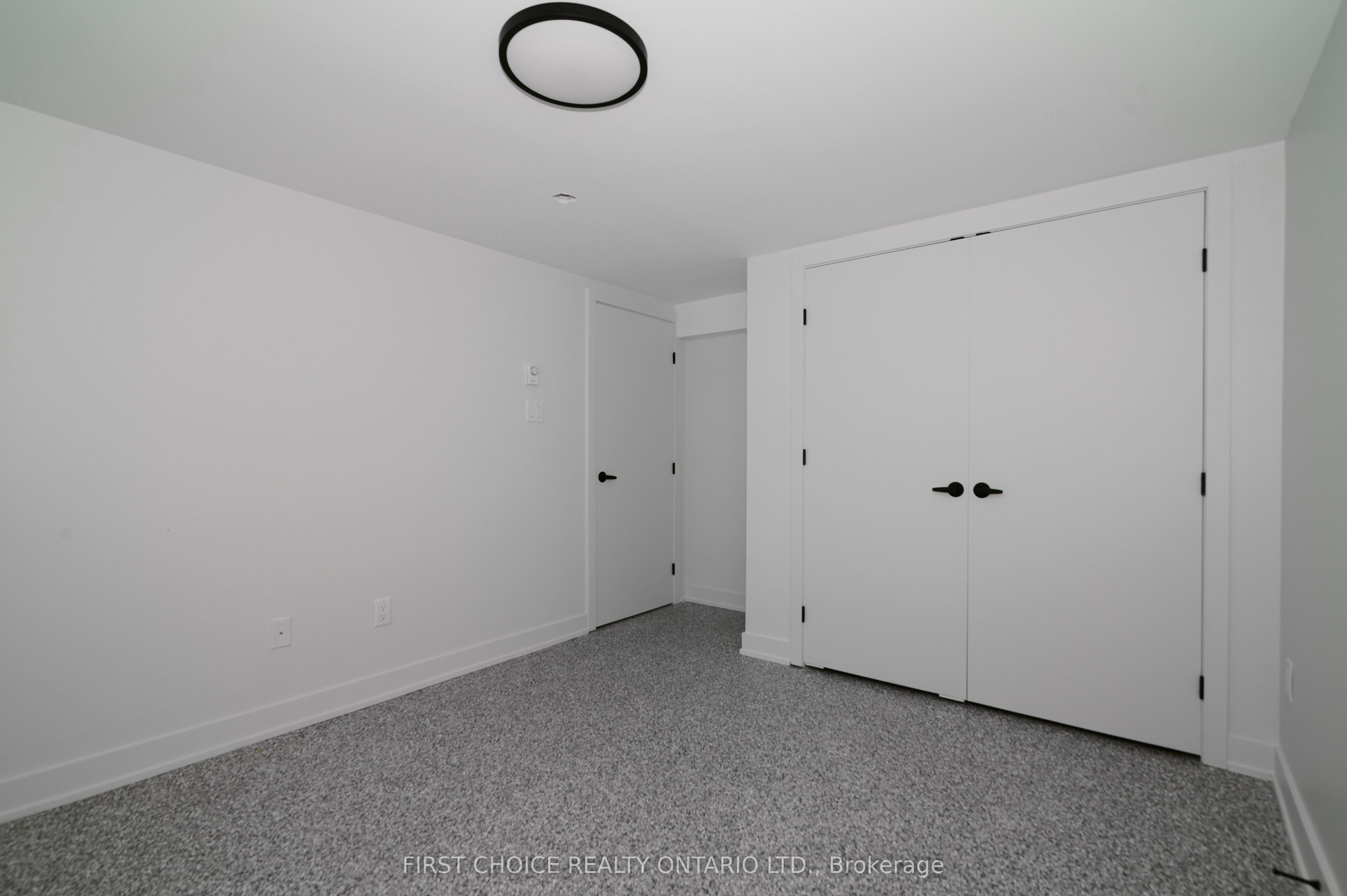 972 Dynes Road 2 Property Photo 11