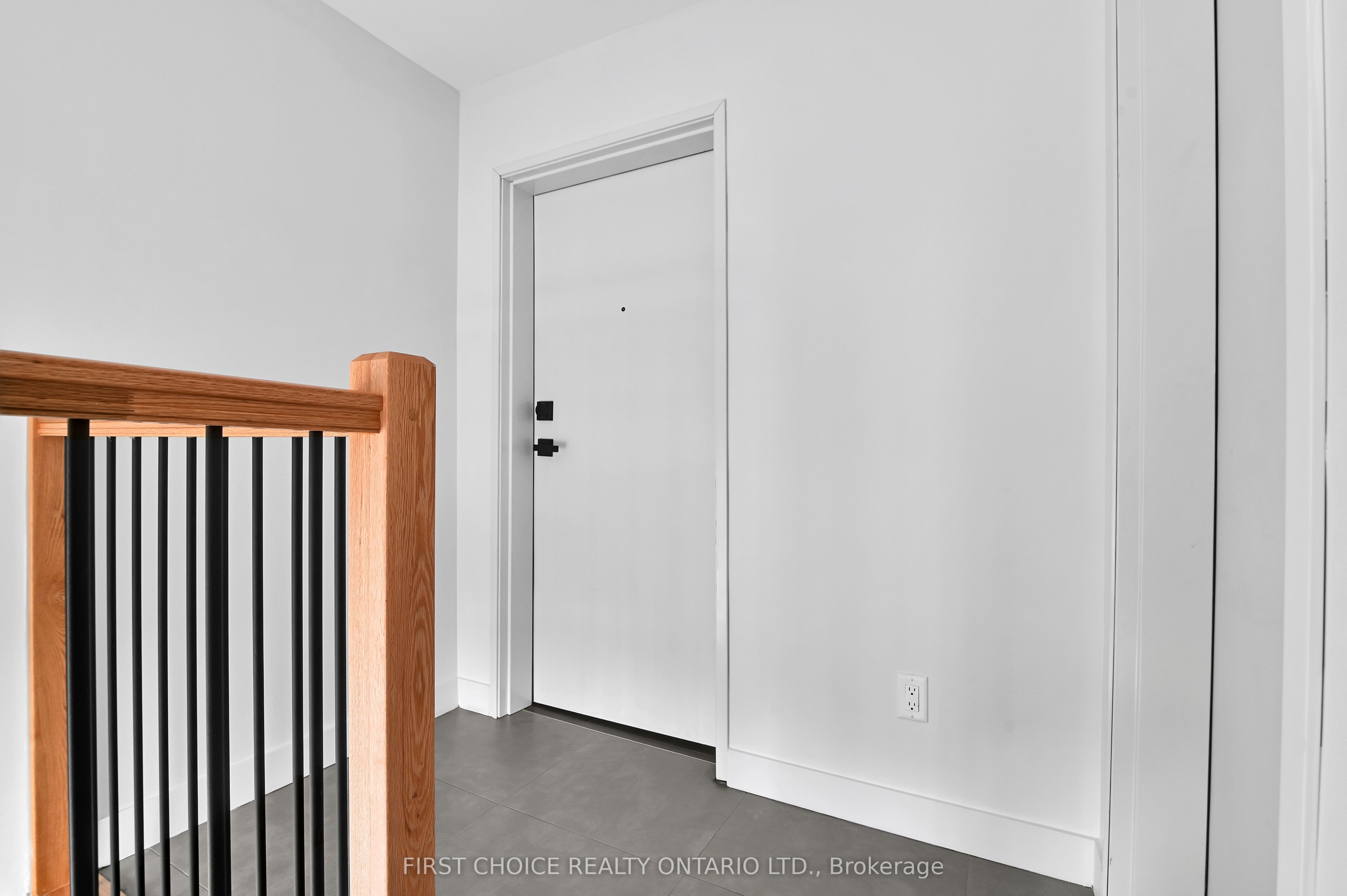 972 Dynes Road Property Photo 24