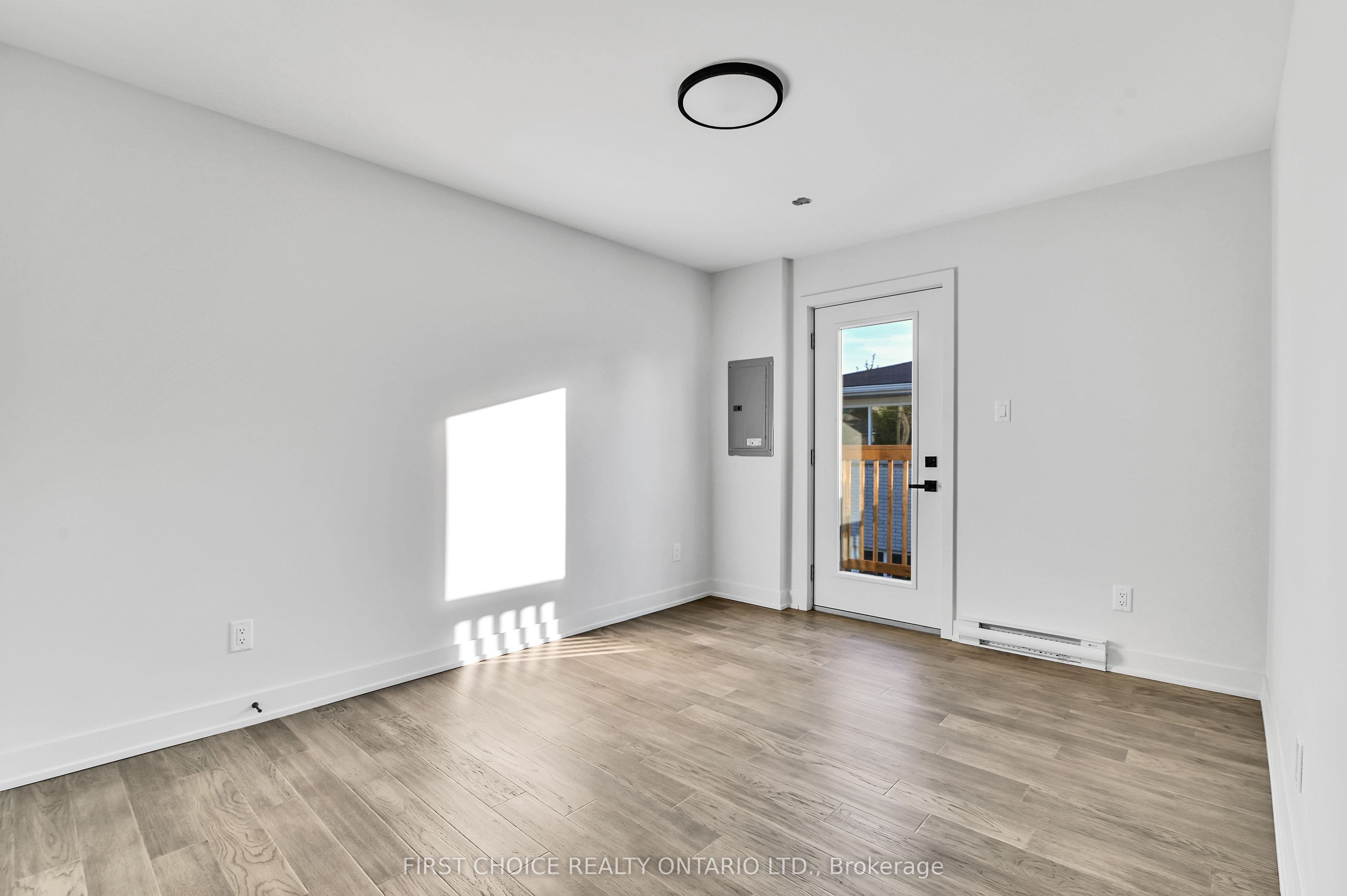 972 Dynes Road Property Photo 31