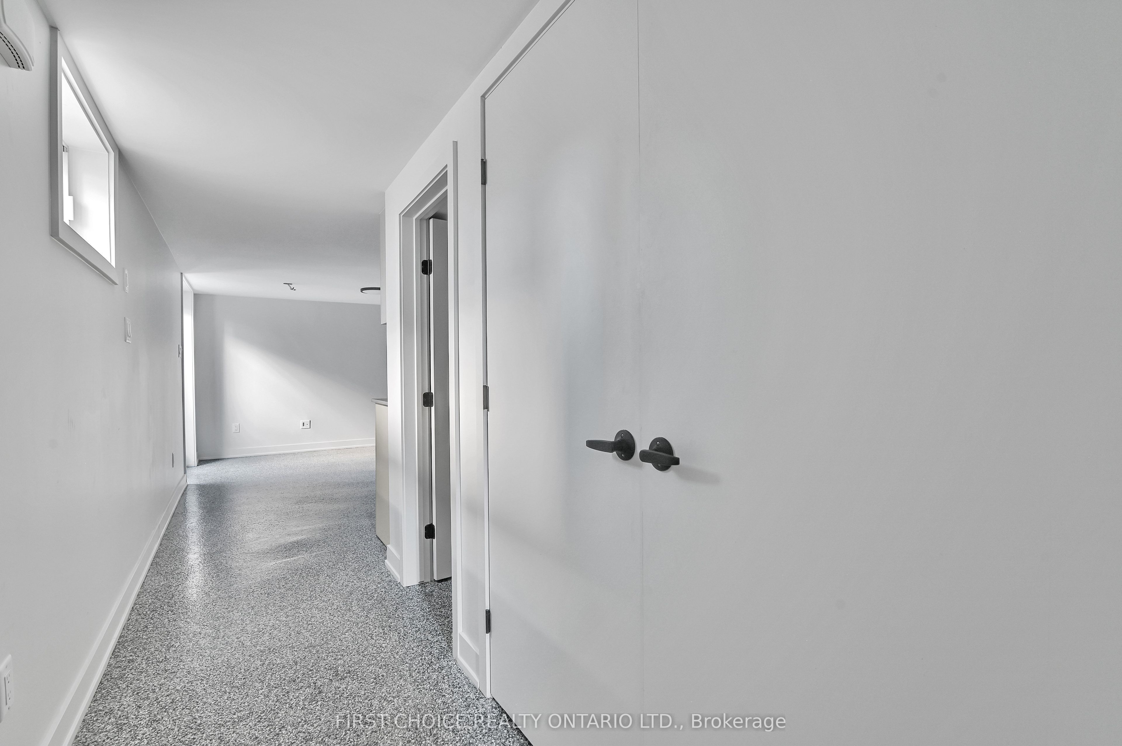972 Dynes Road Property Photo 41