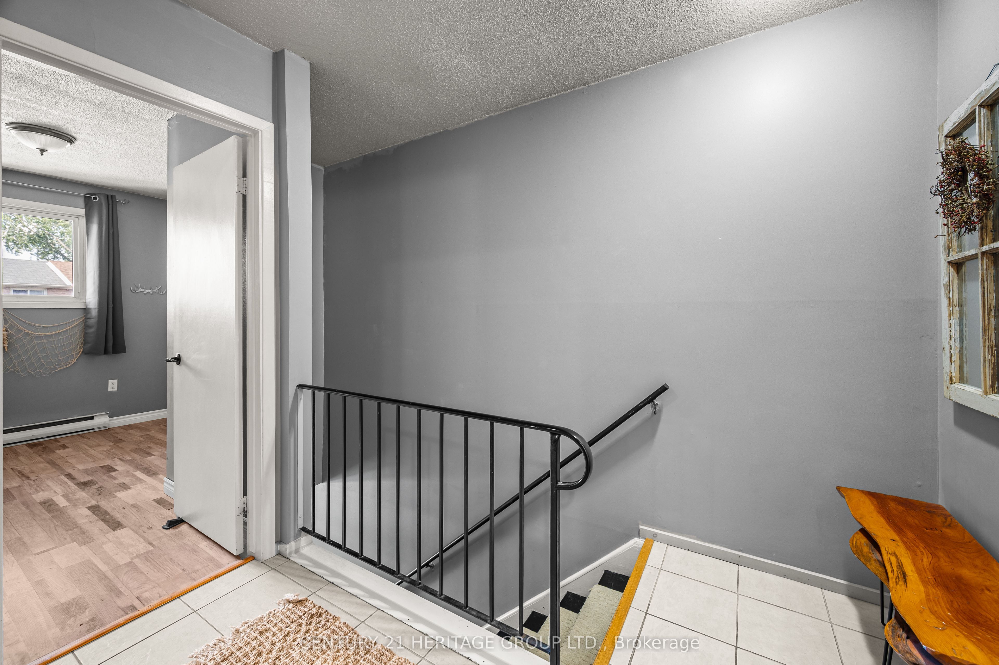 173 Rosemund Crescent Property Photo 16