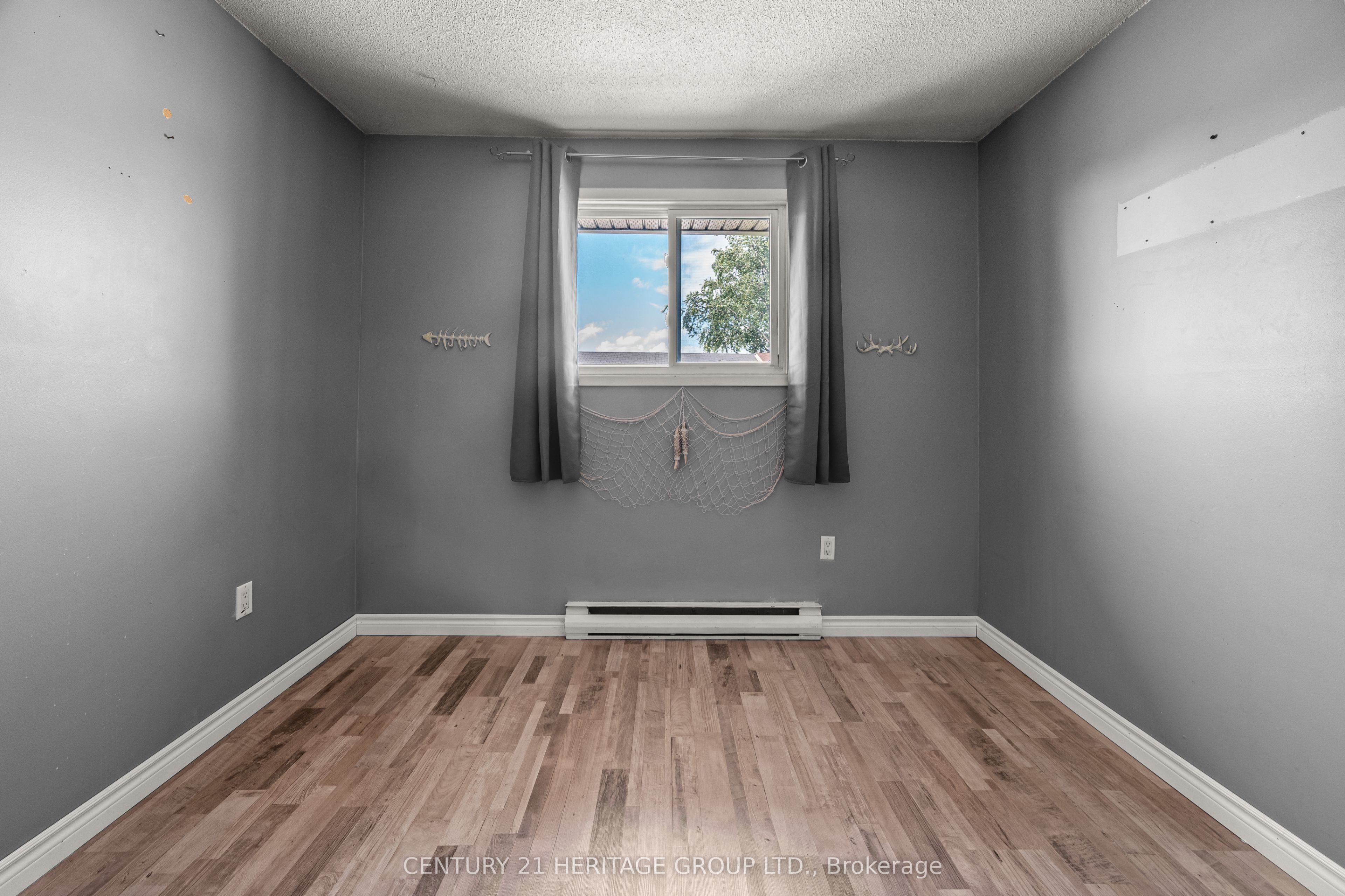 173 Rosemund Crescent Property Photo 21