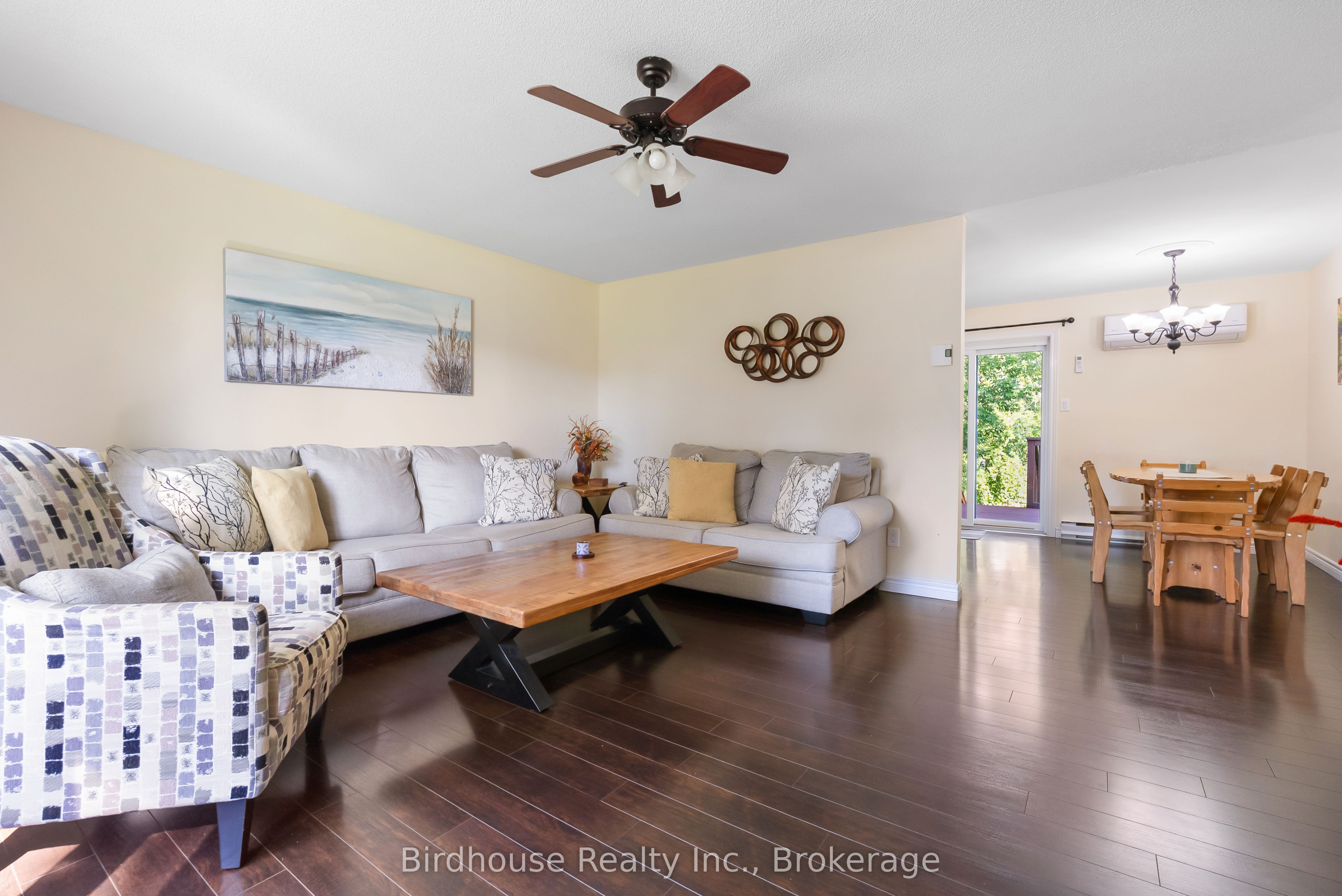 46 Riverside Drive Property Photo 6