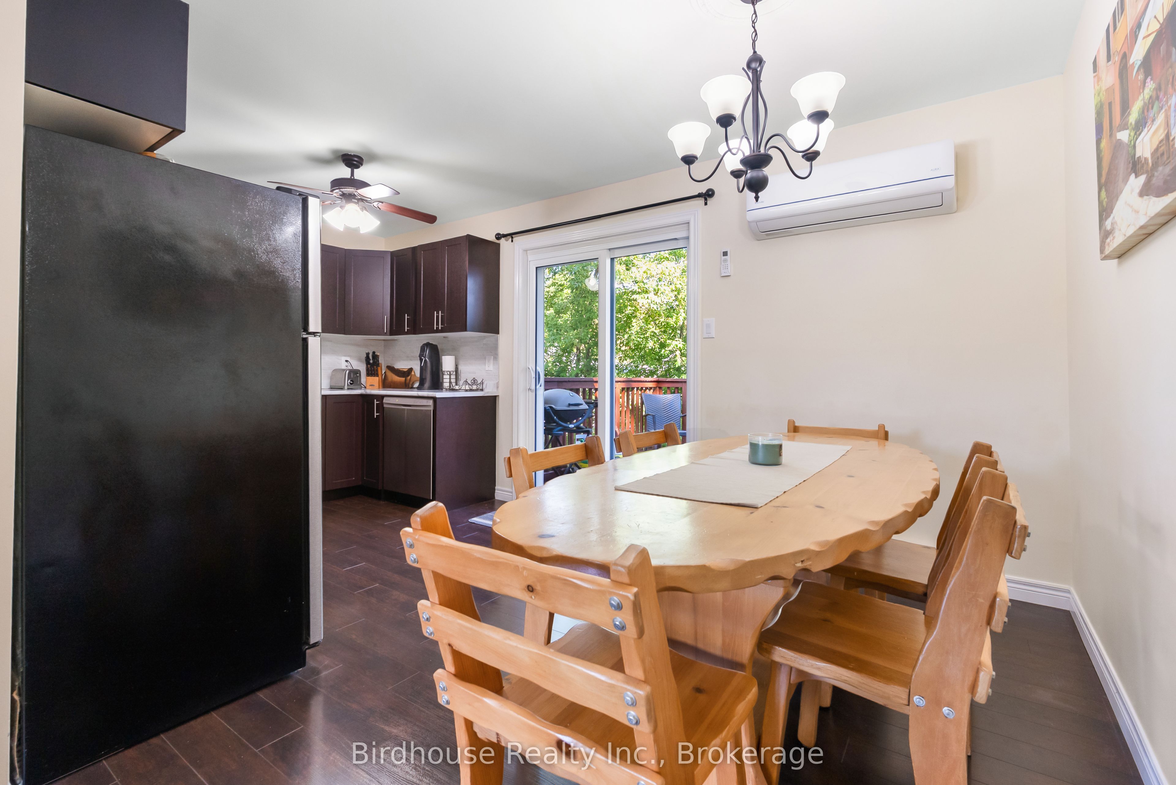 46 Riverside Drive Property Photo 8
