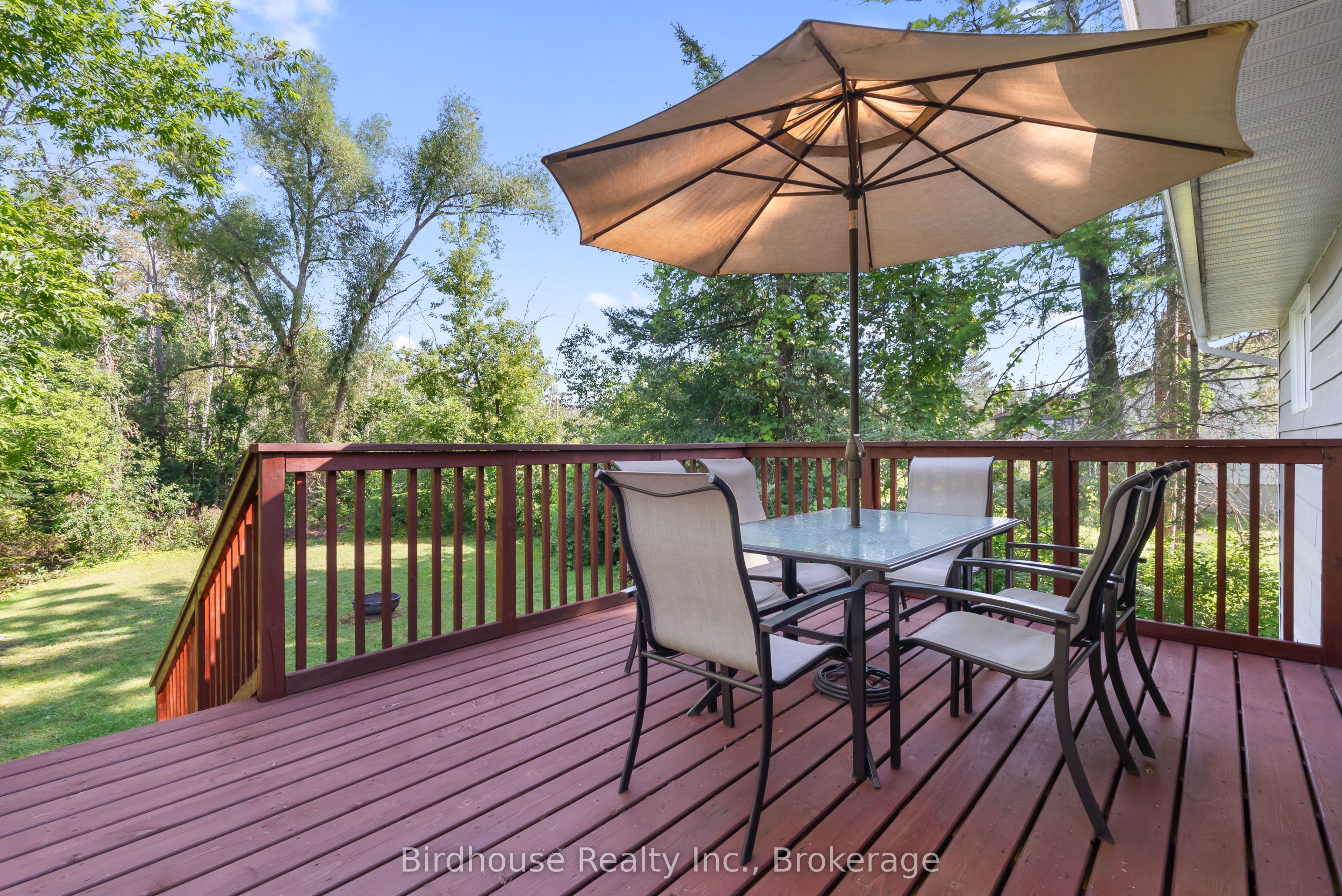 46 Riverside Drive Property Photo 14