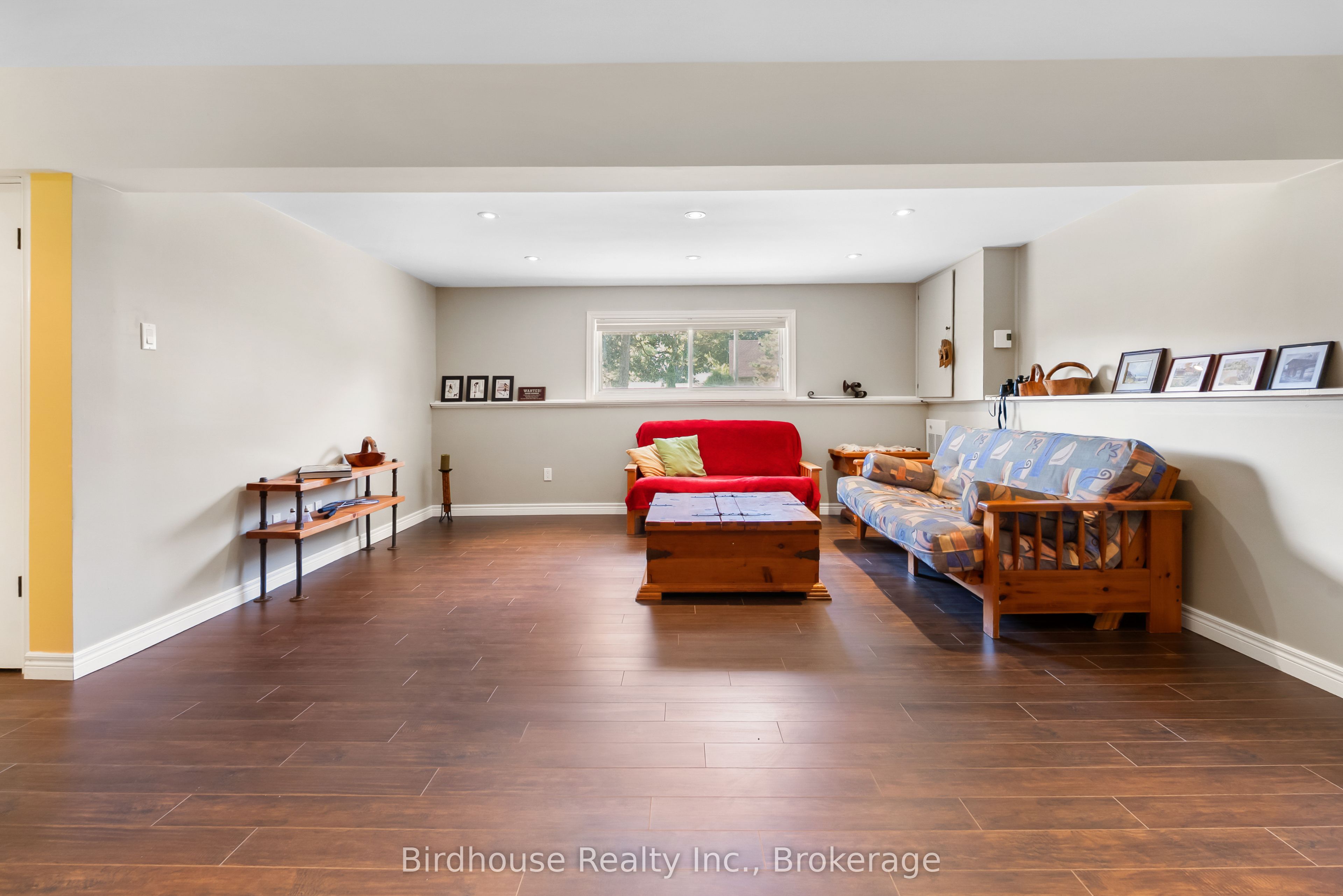46 Riverside Drive Property Photo 24