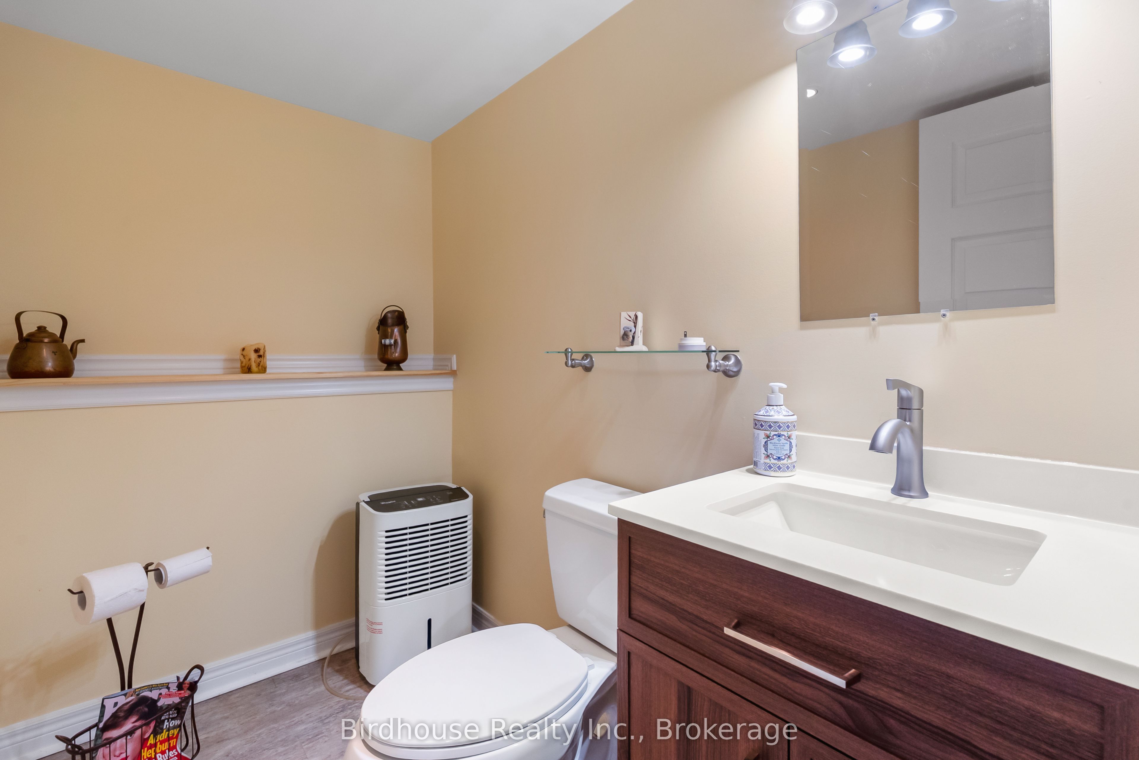 46 Riverside Drive Property Photo 28