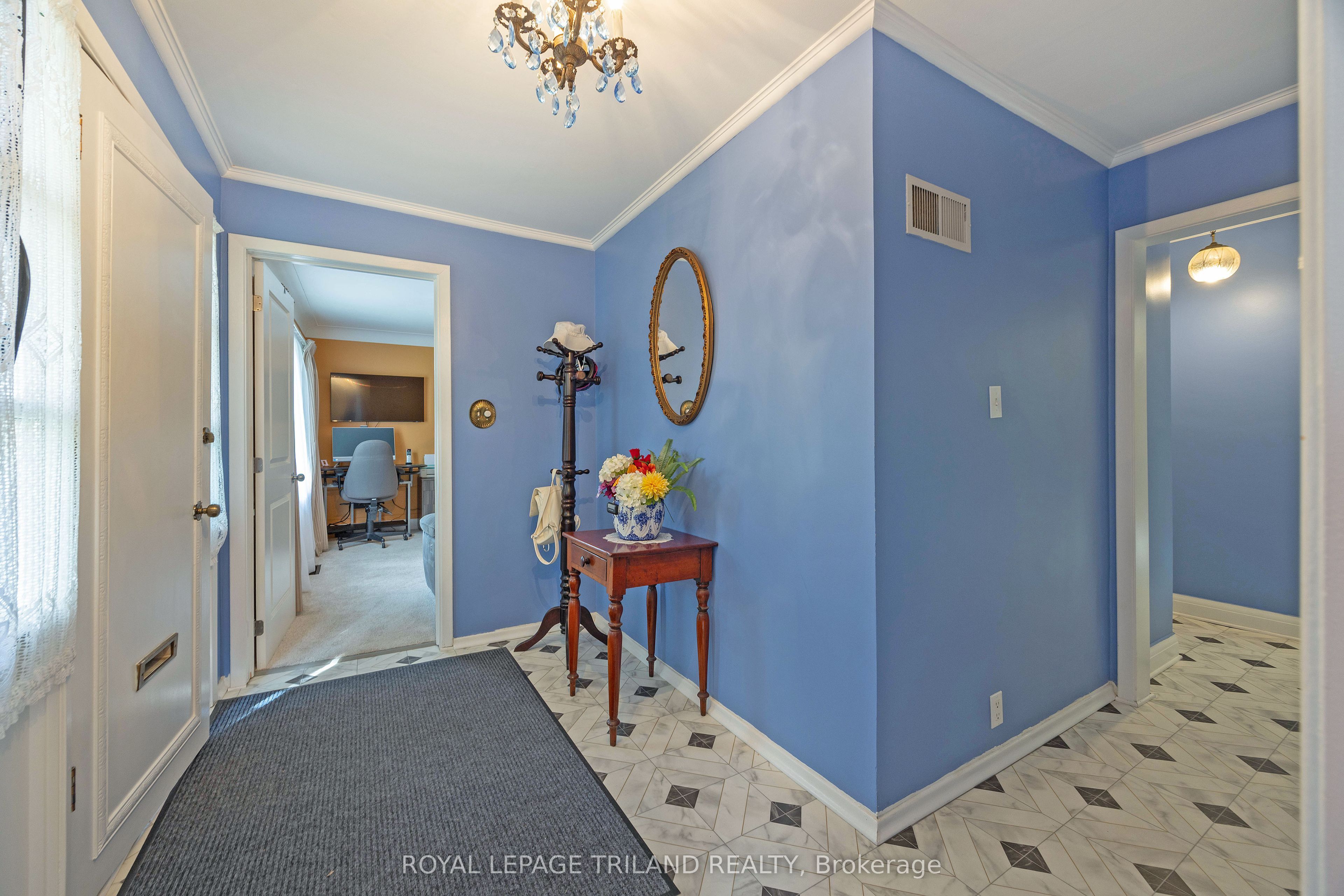 10 Regent Street Property Photo 3