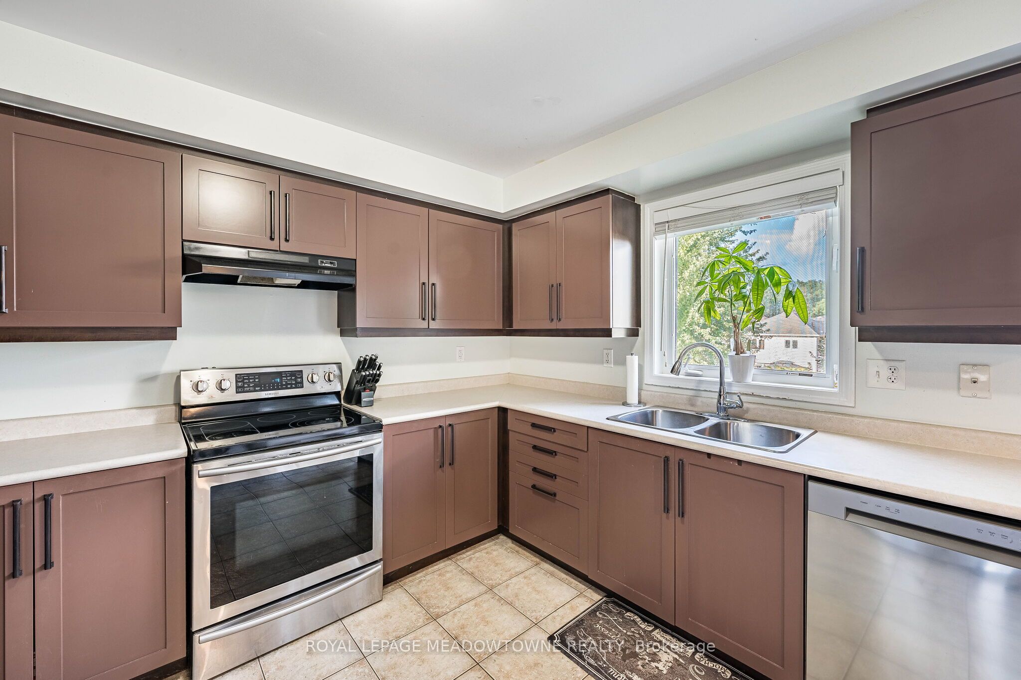 157 Powell Road Property Photo 13