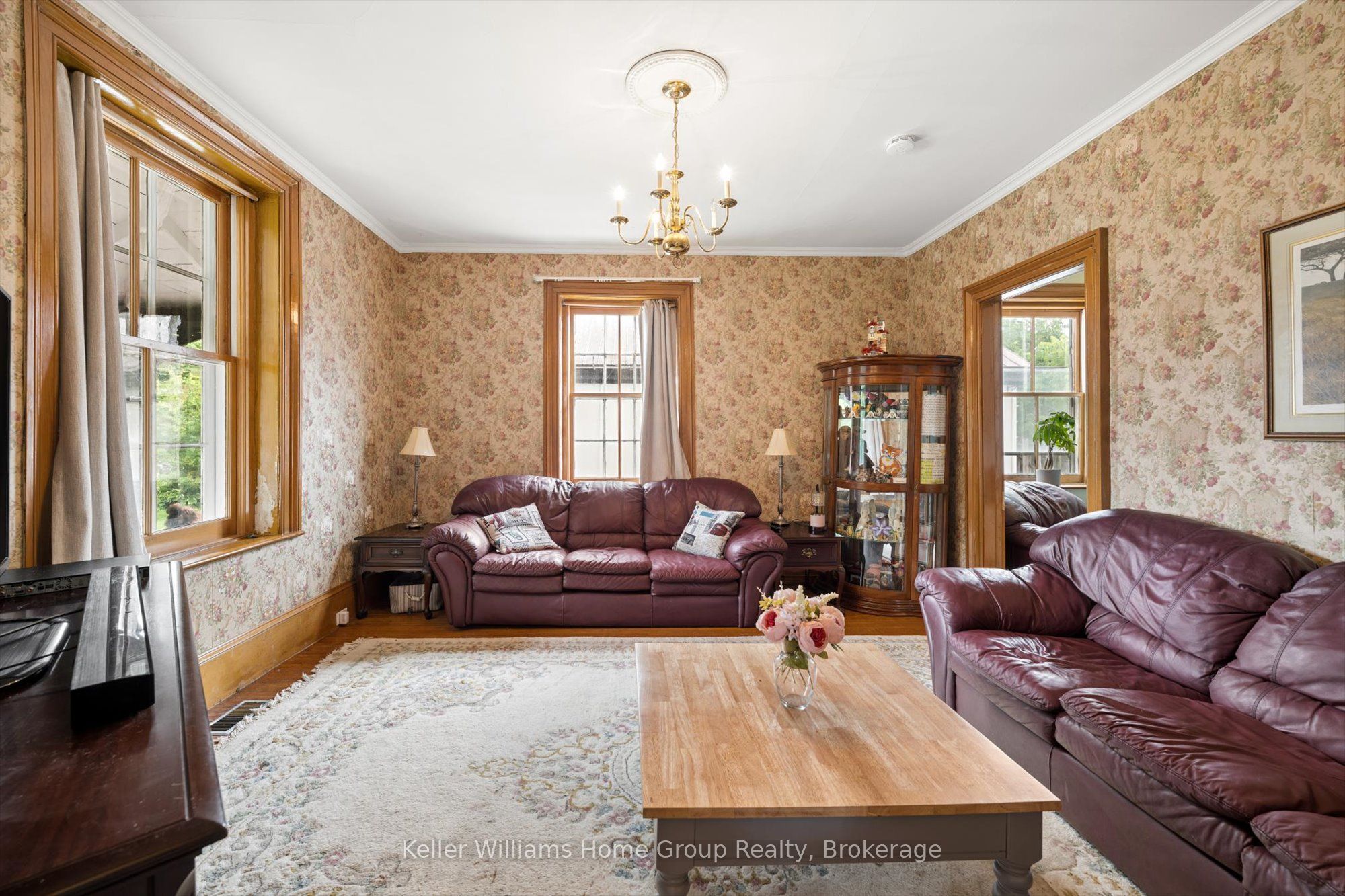339 Garafraxa Street E Property Photo 6