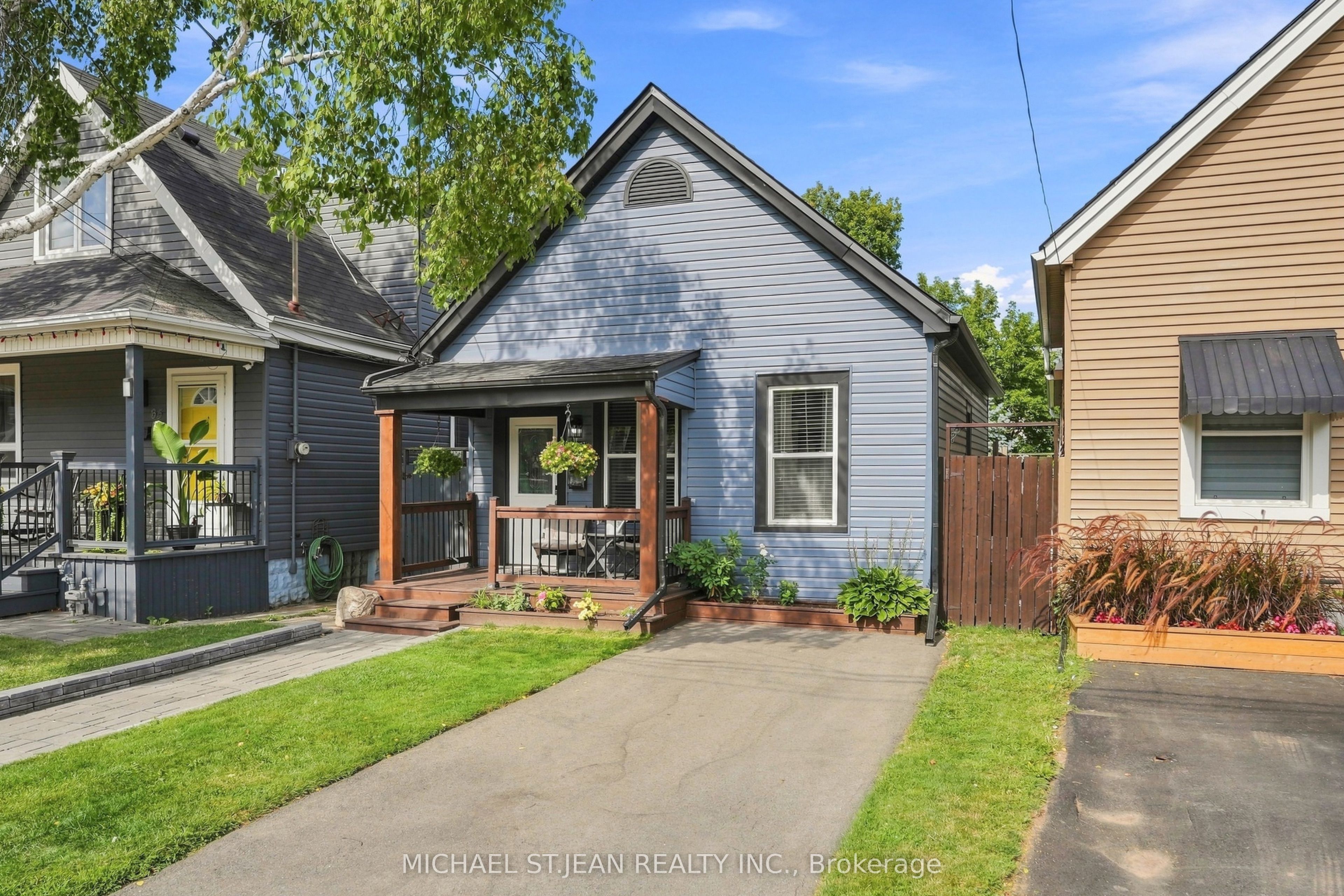 67 Robins Avenue Property Photo 5