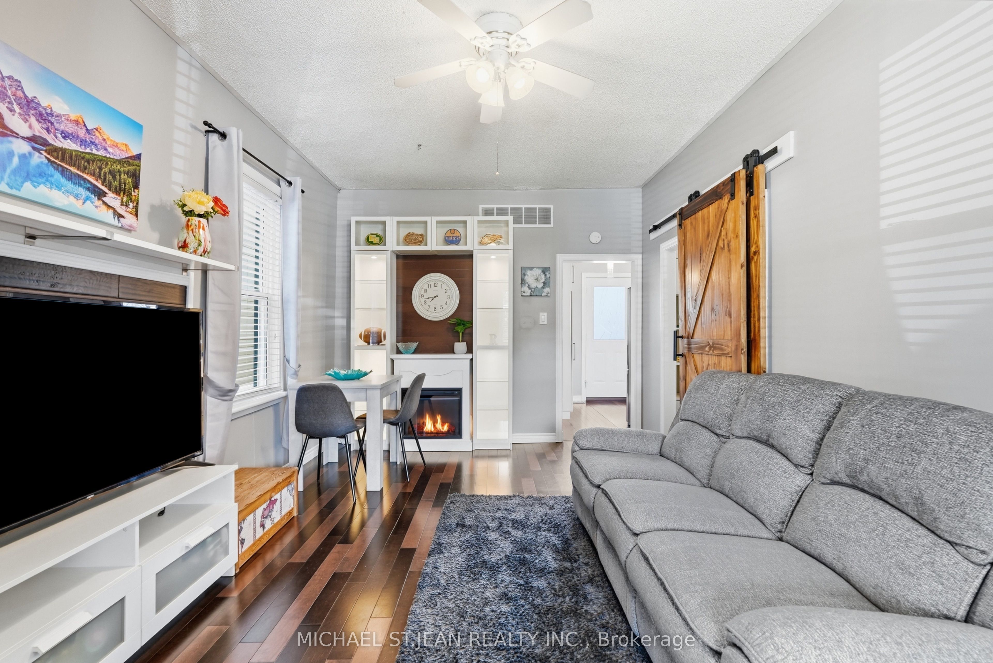 67 Robins Avenue Property Photo 11